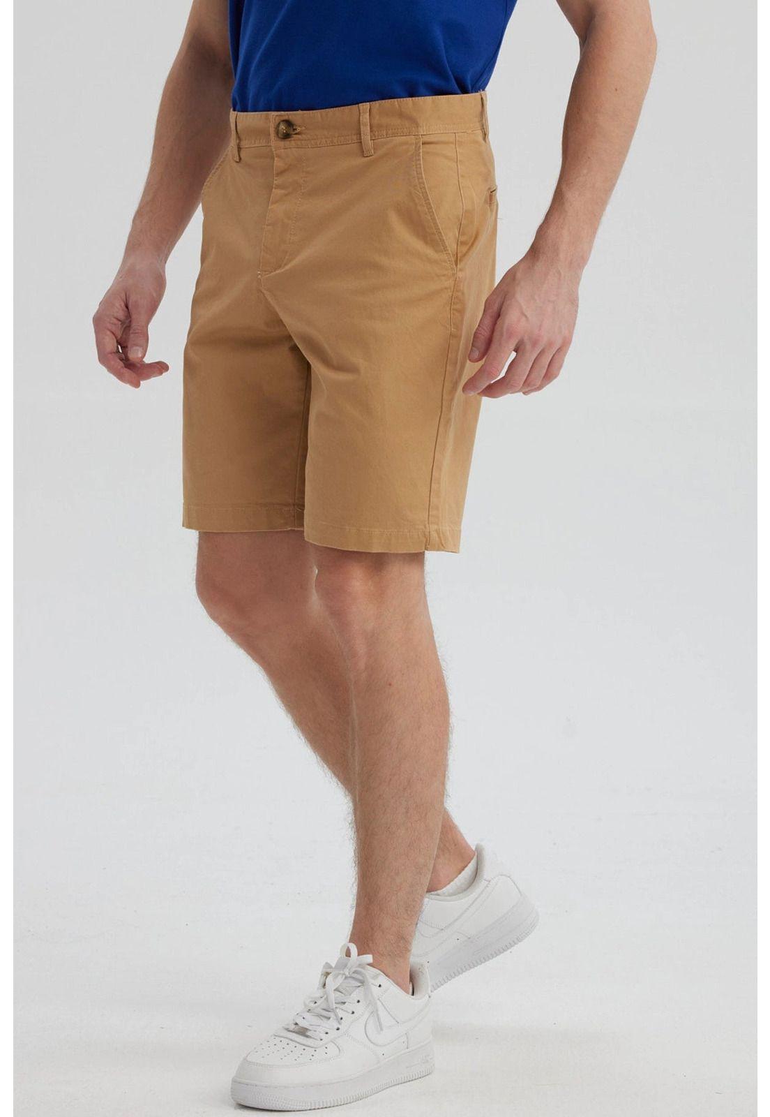 Bermuda Hombre Chino Básico Camel-1