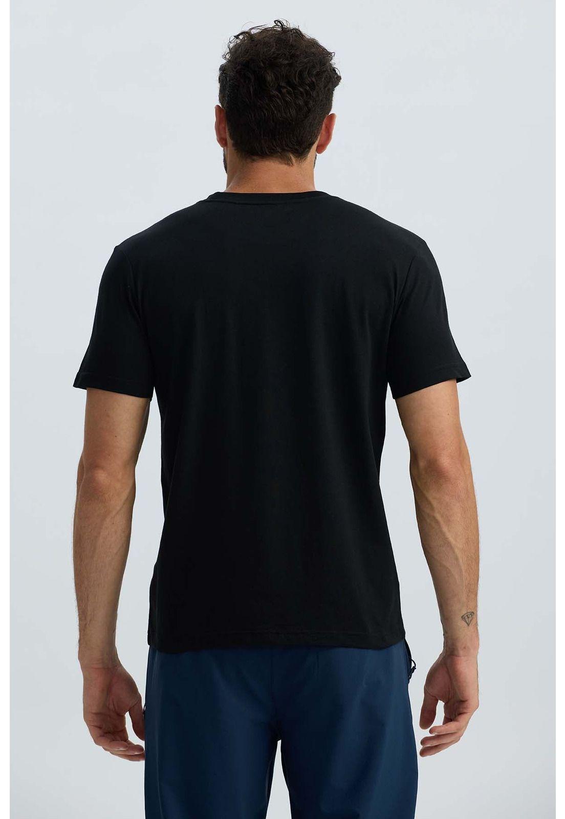 Polera Hombre Básica Con Bolsillo Negro - ll-2