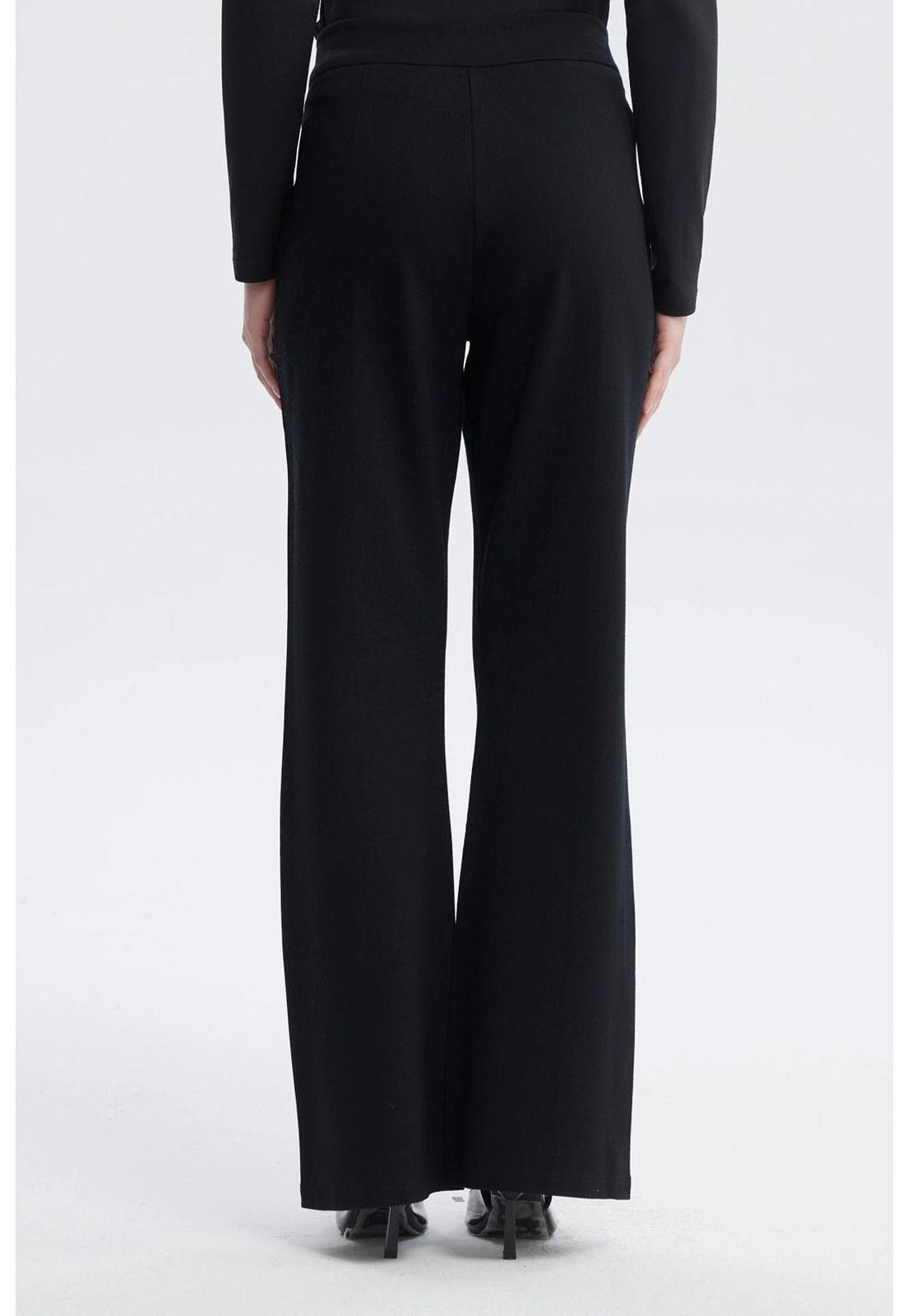 Pantalón Mujer Leve Flare Negro-2