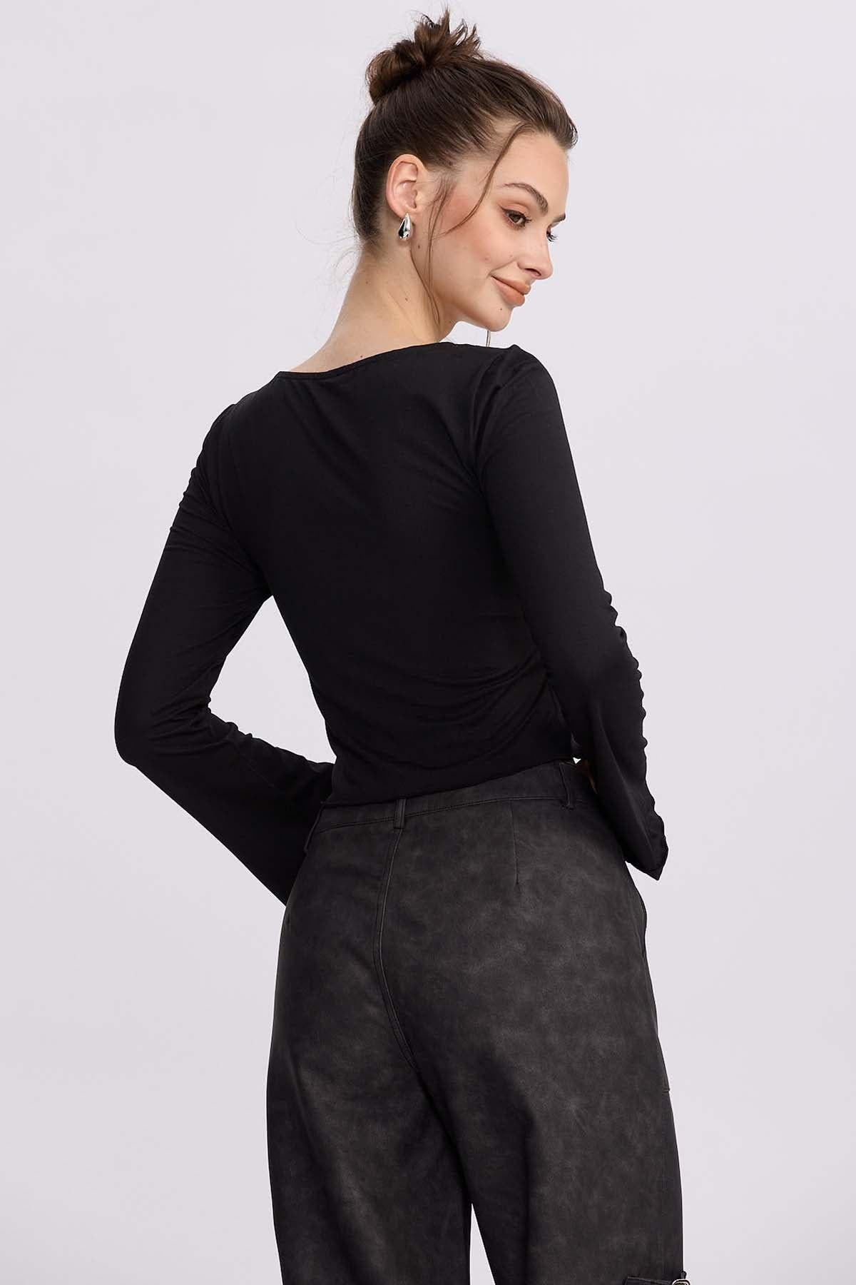 Polera Mujer Escote V Negro-2