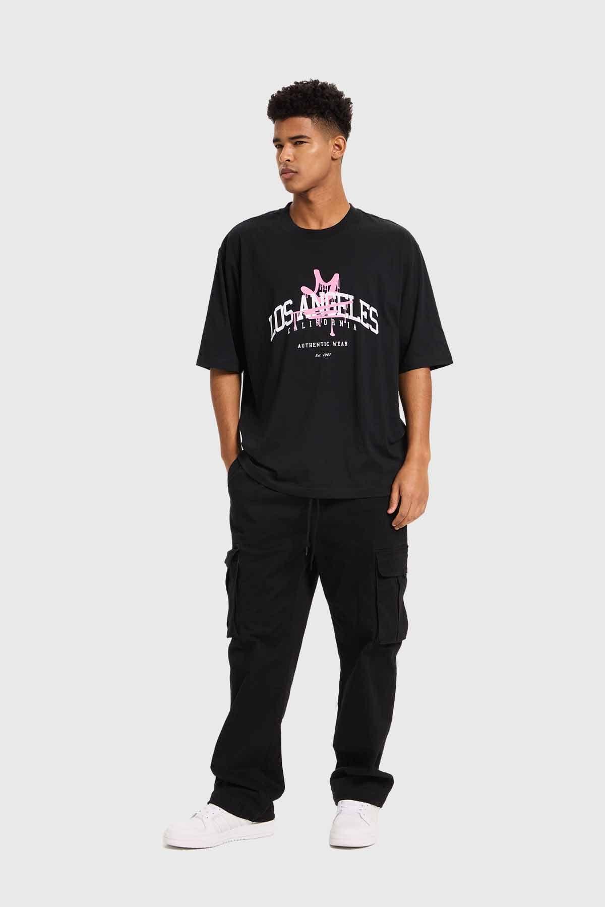 Polera Hombre College Graffiti Negro-3