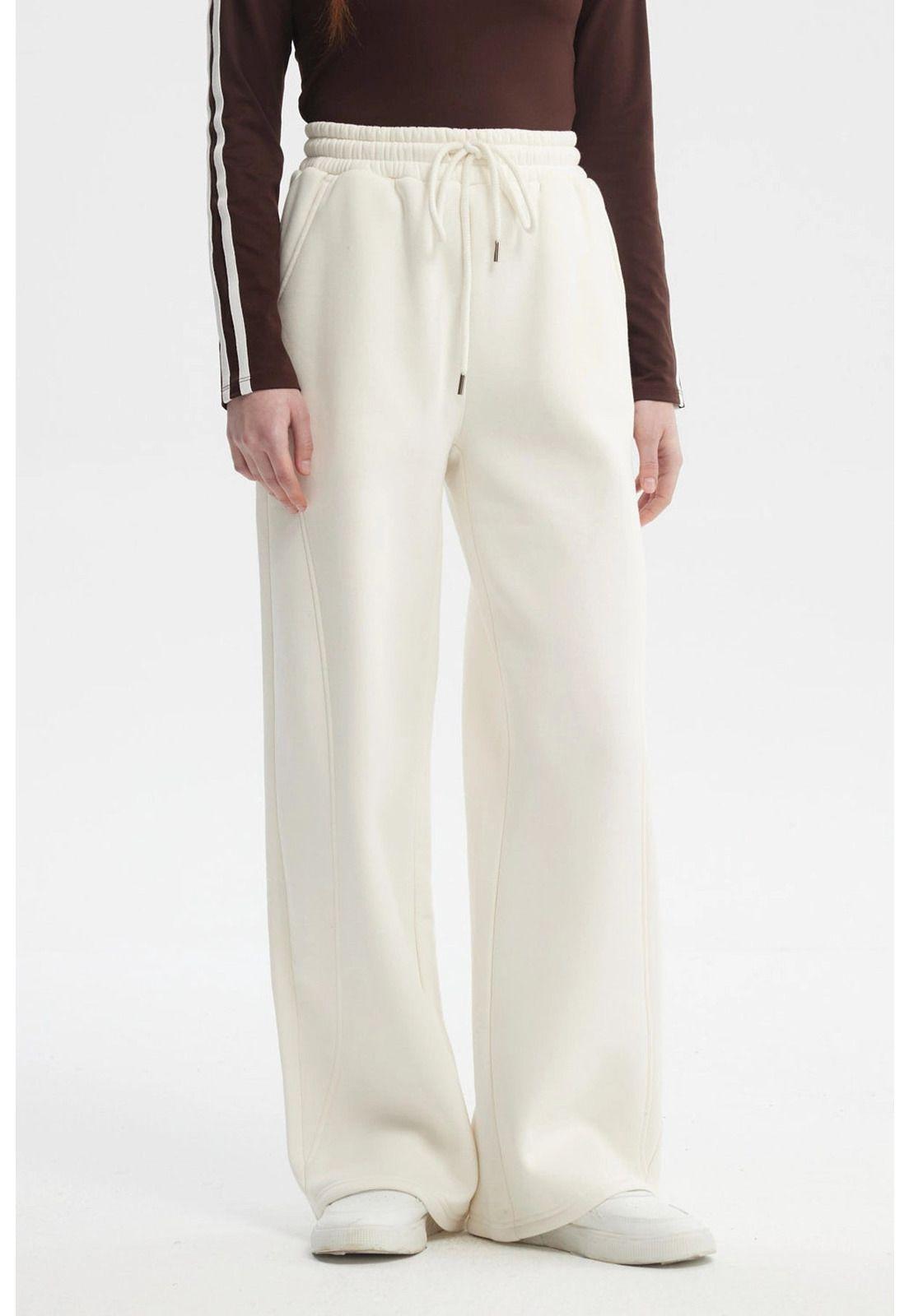 Pantalón Buzo Mujer Conjunto Crema-0