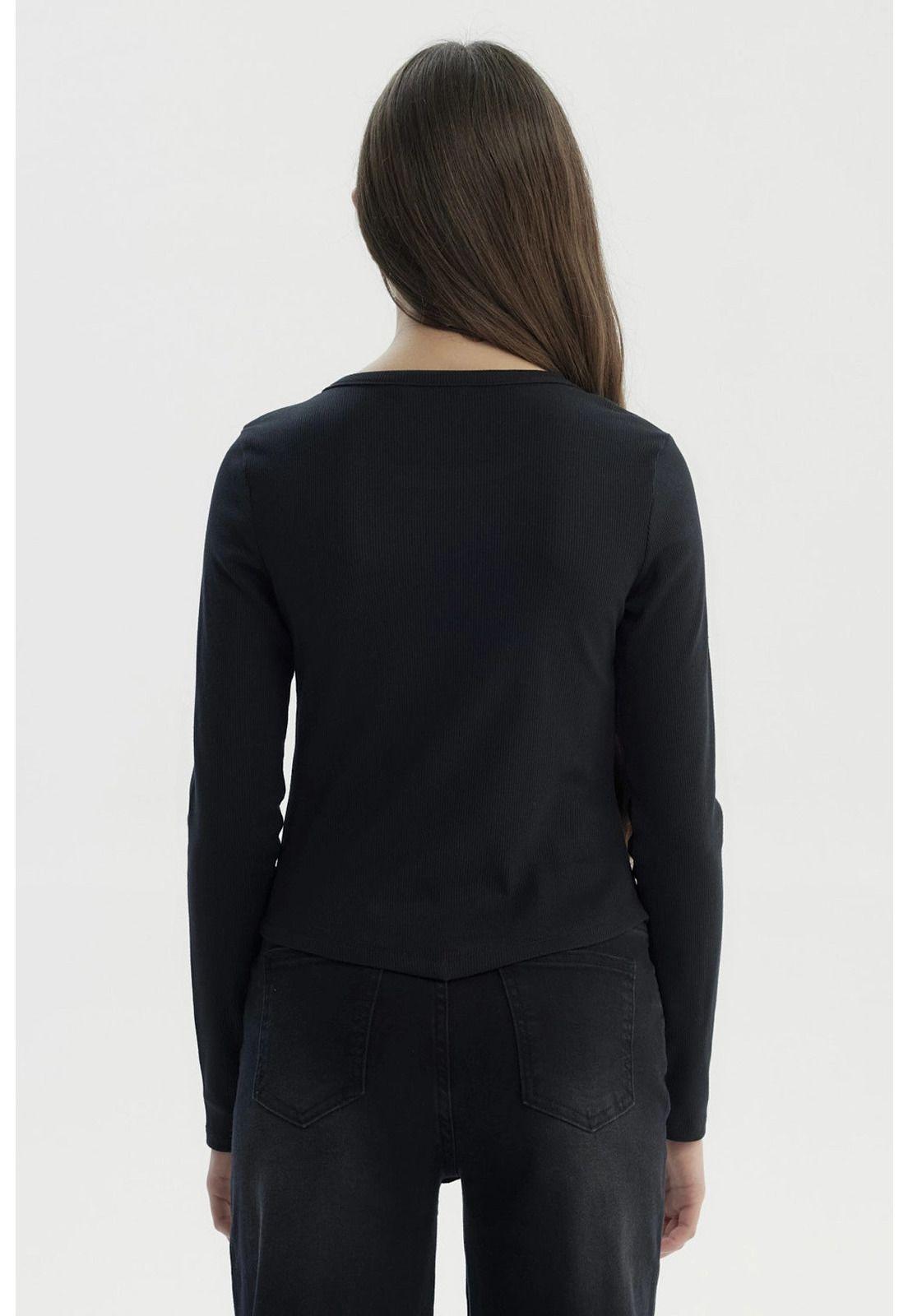 Polera Niña Slim Negro - V-2