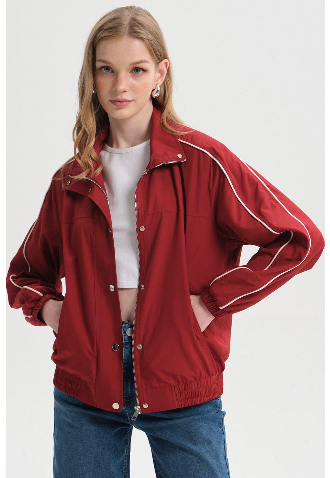 Chaqueta Mujer Cortaviento Burdeo-0