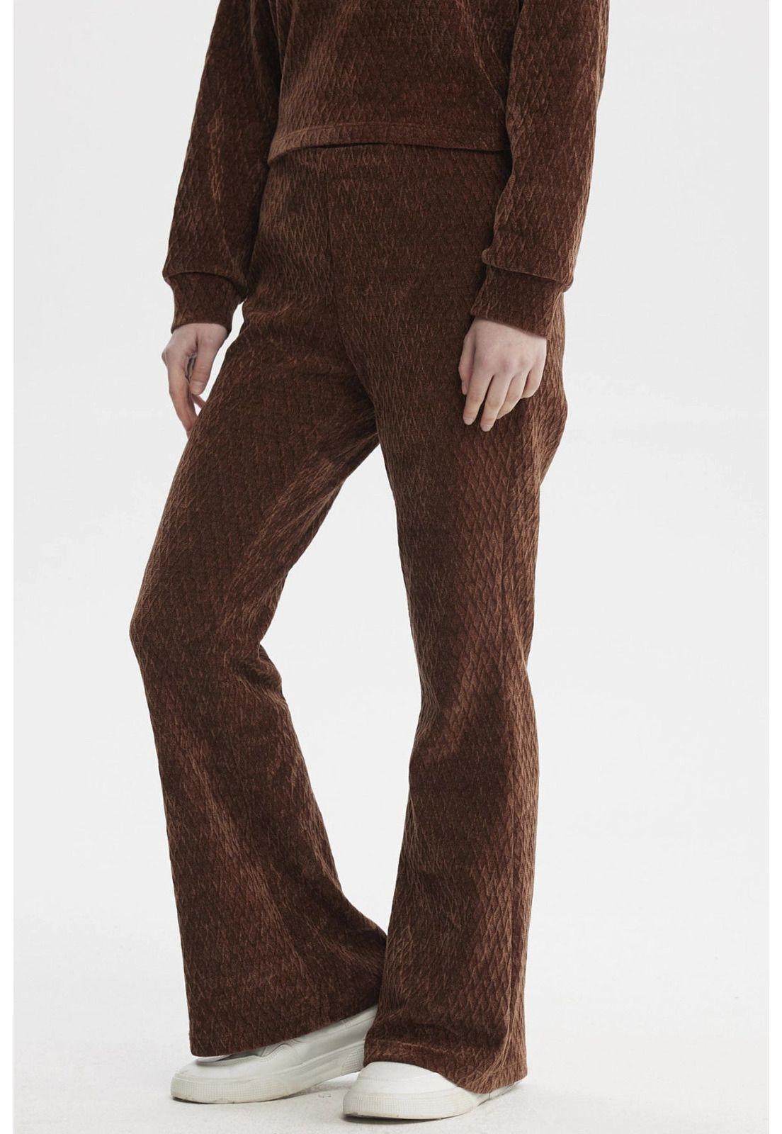 Pantalón Mujer Flare Café-1