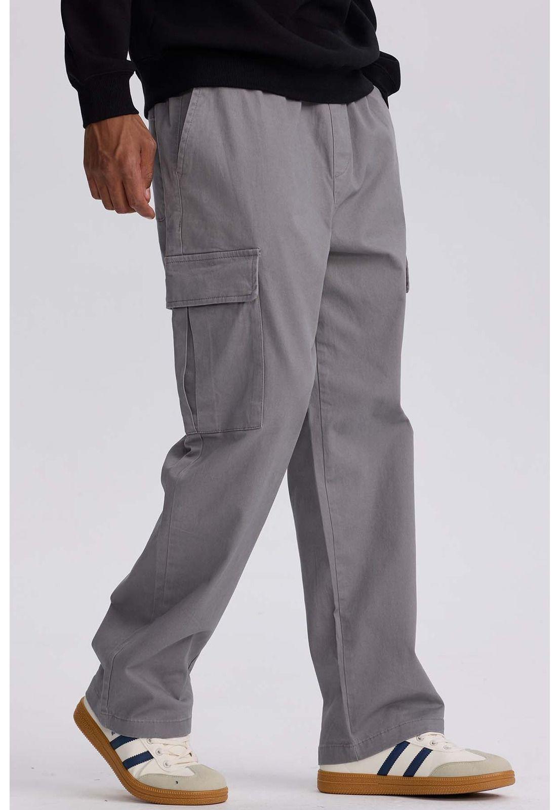 Pantalón Hombre Cargo Calce Recto Gris-1
