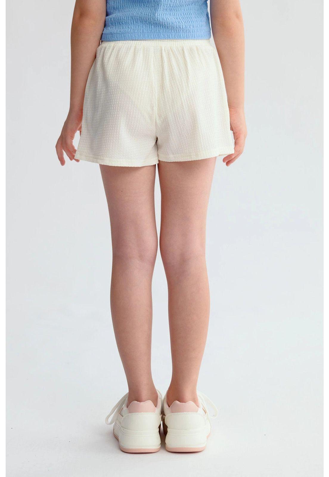 Short Niña Textura Elasticado Cintura Blanco-2