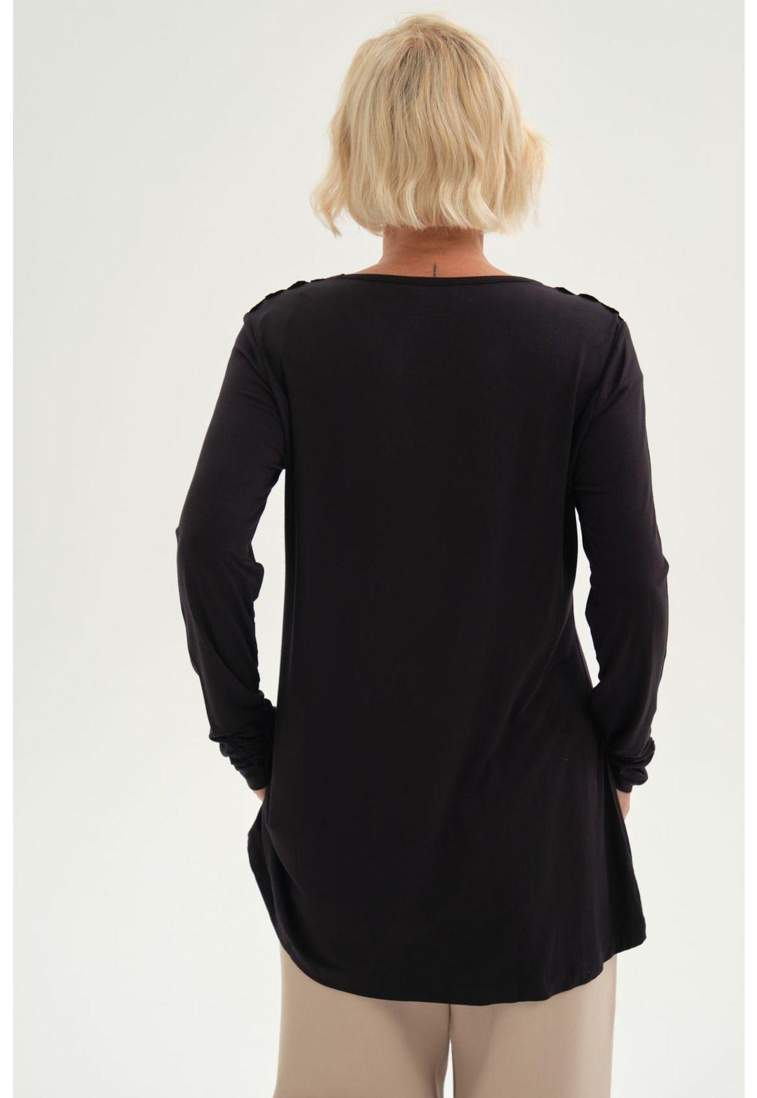 Polera Mujer Con Detalle Macramé Negro-2