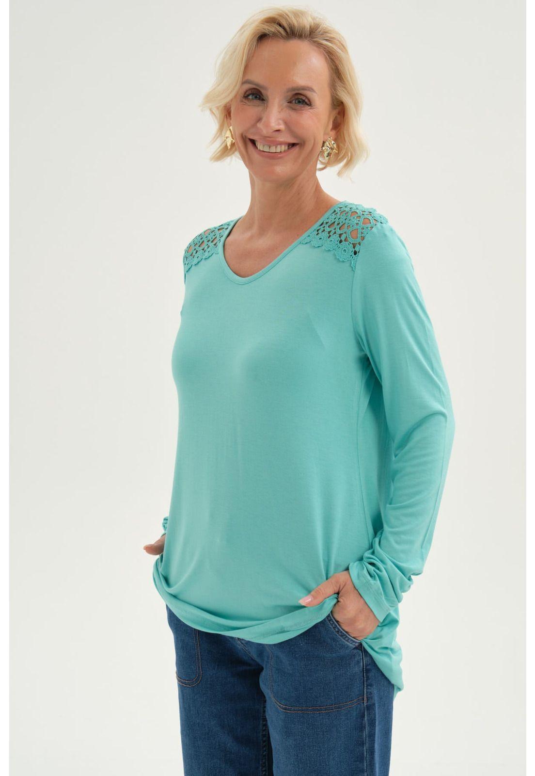 Polera Mujer Con Detalle Macramé Verde Agua-1