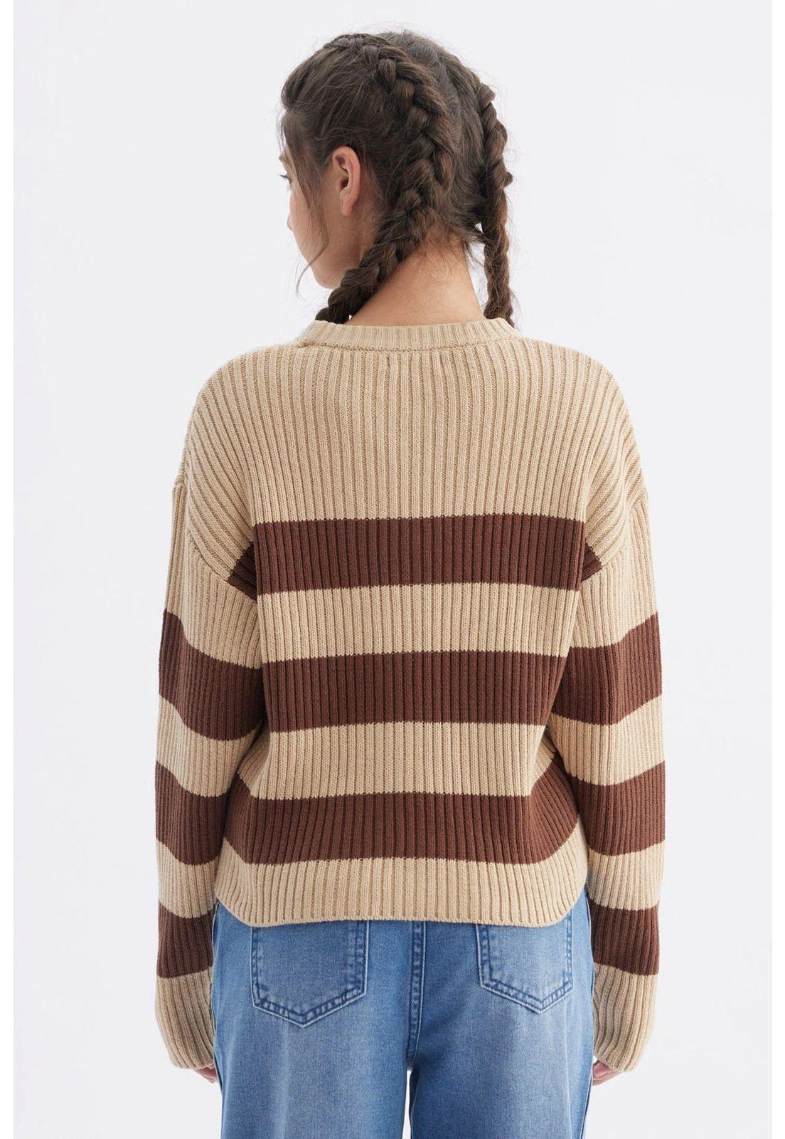 Sweater Niña Slim Café-2