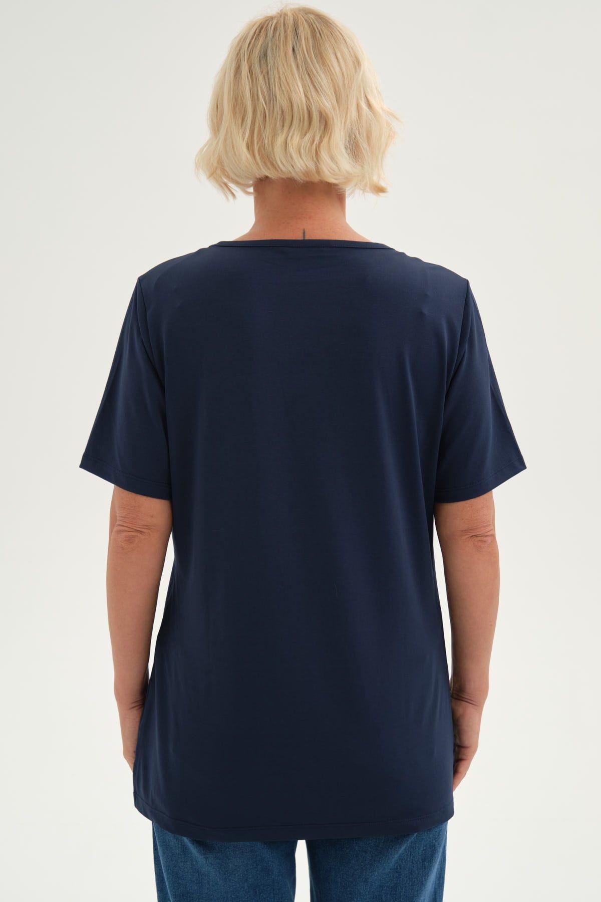 Polera Mujer Detalle Cuello Azul-2