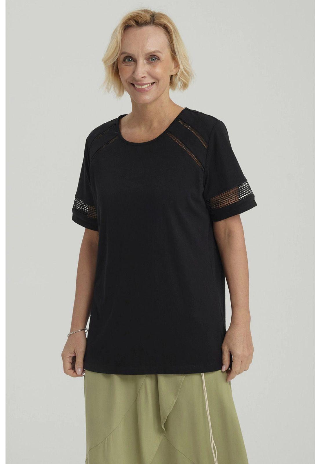 Polera Mujer Detalle Macramé Negro-5