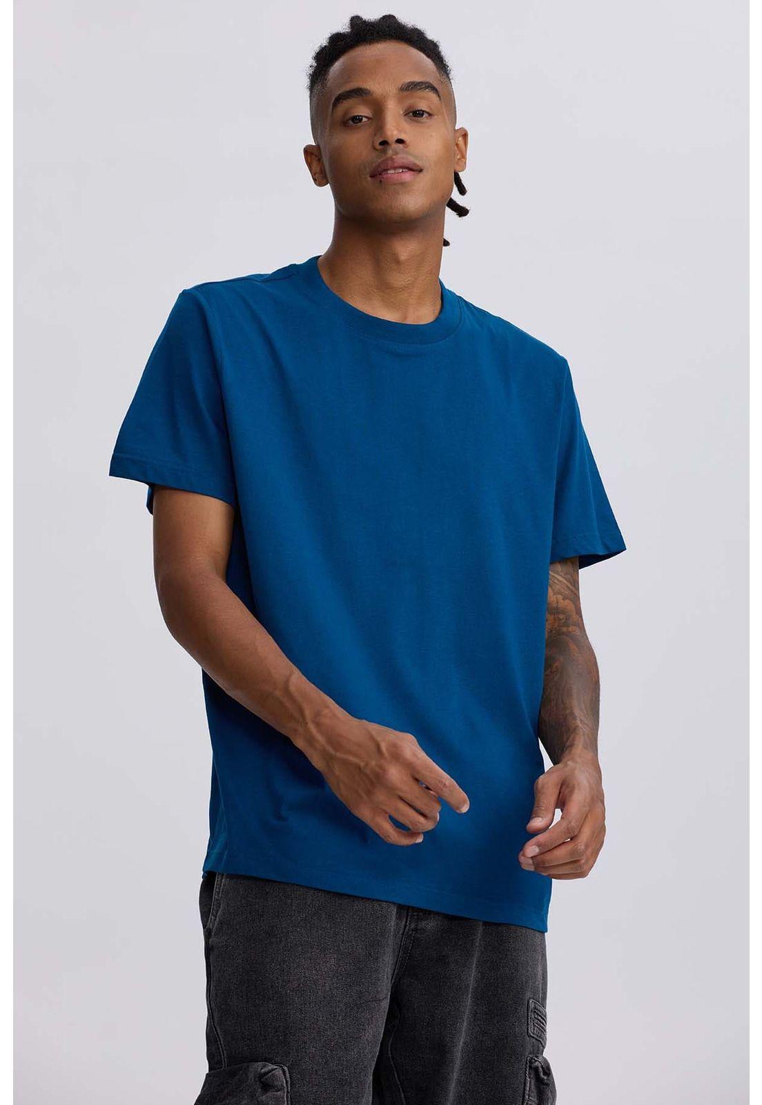 Polera Hombre Regular Fit Básica Azul Petróleo-1