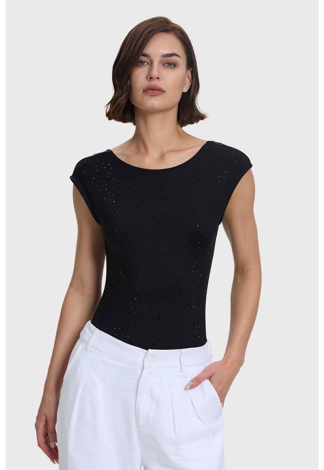 Polera Mujer Espalda Rebajada Negro-0