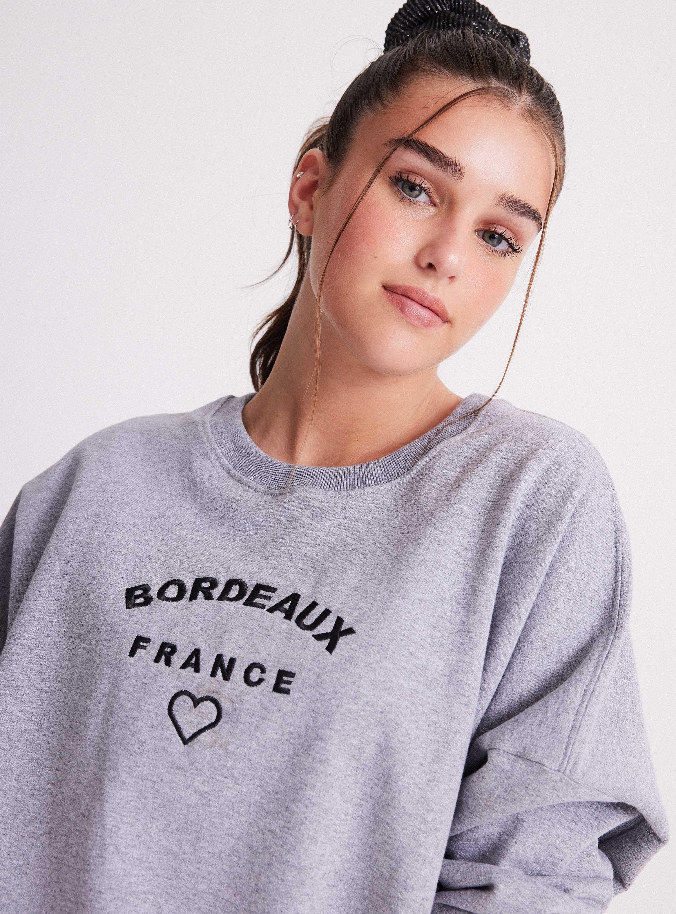 Polerón Crew Neck Con Bordado-2