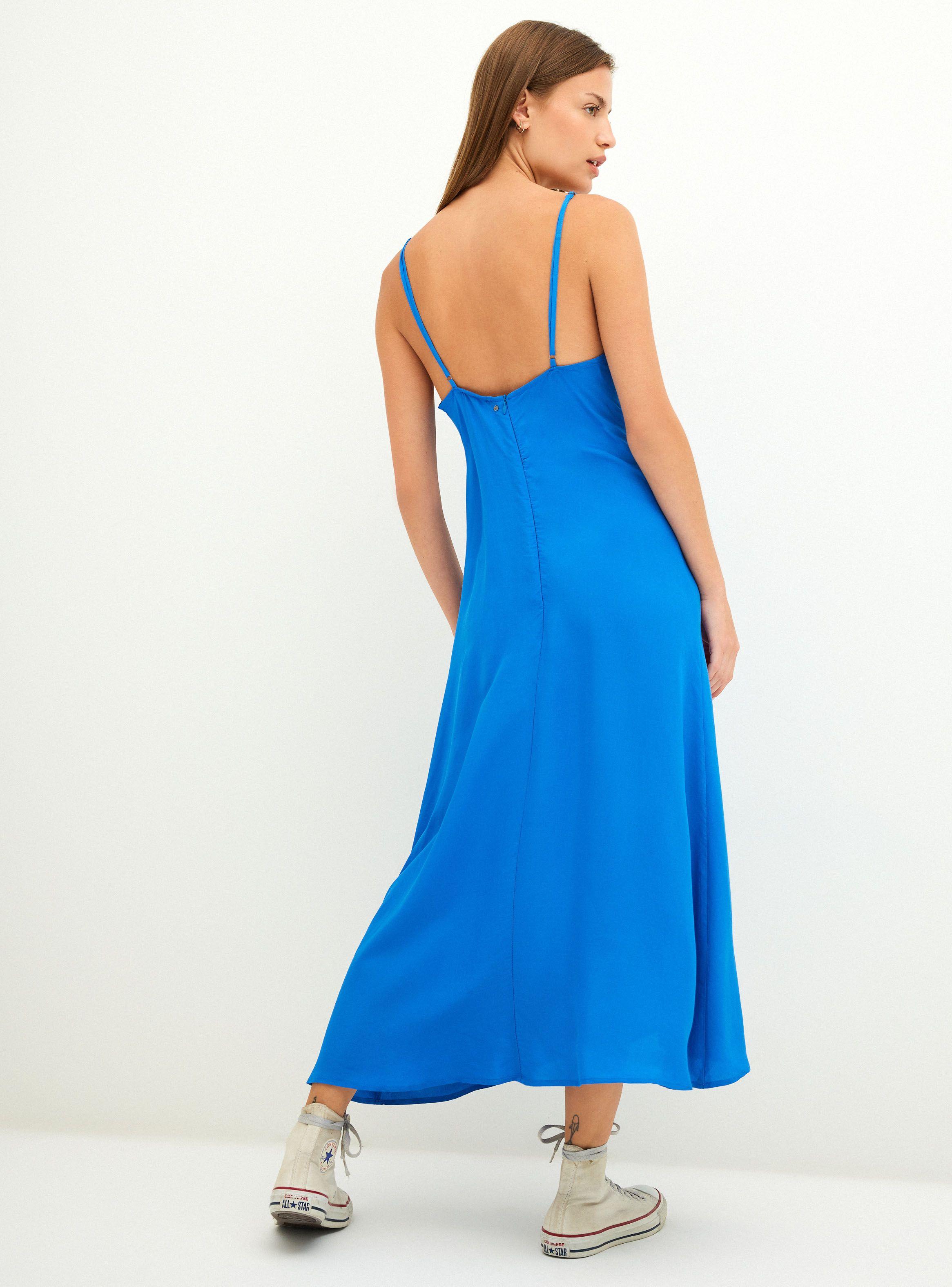 Vestido Largo Corte en V-1