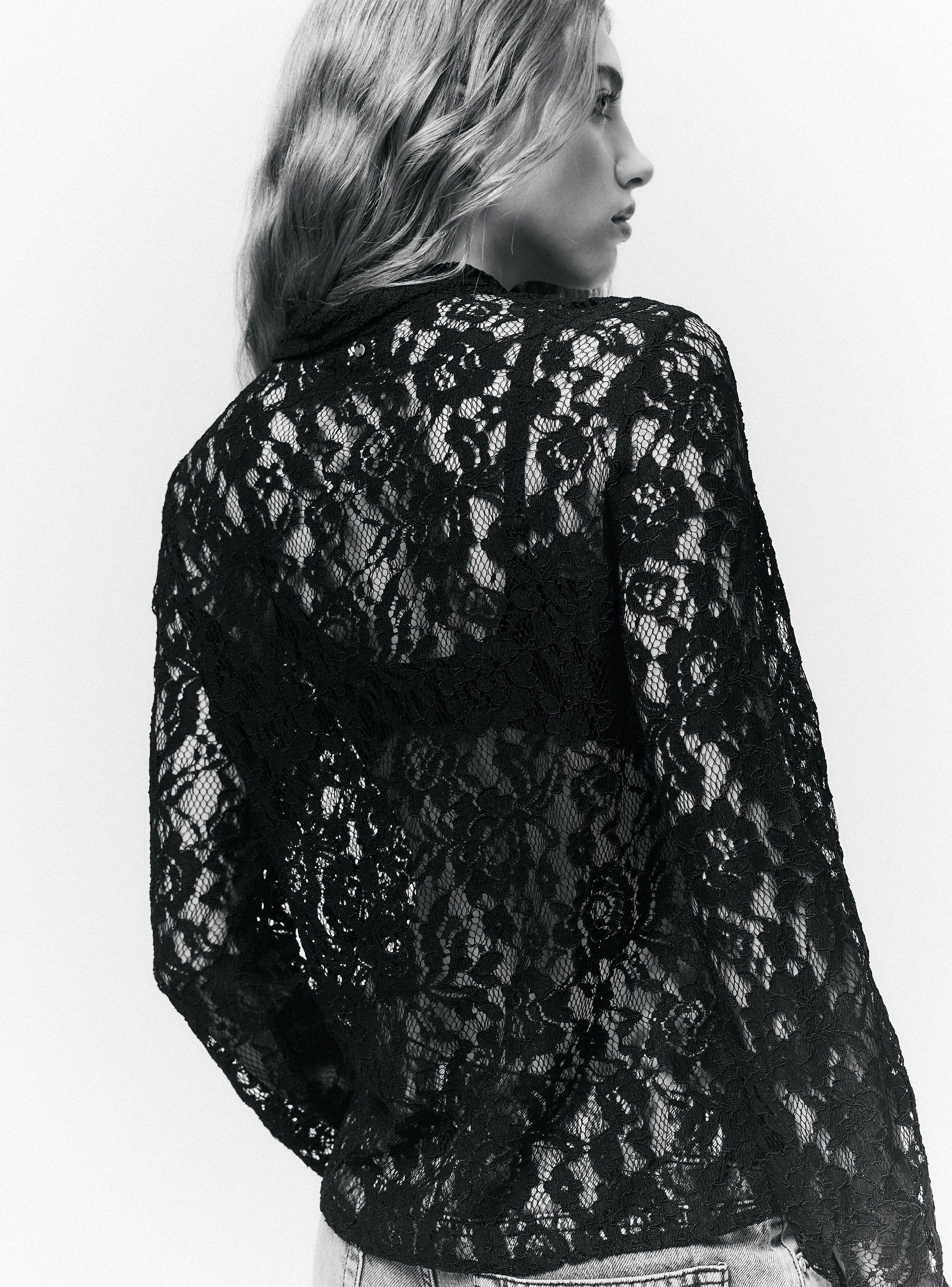 Blusa Encaje con Botones-3