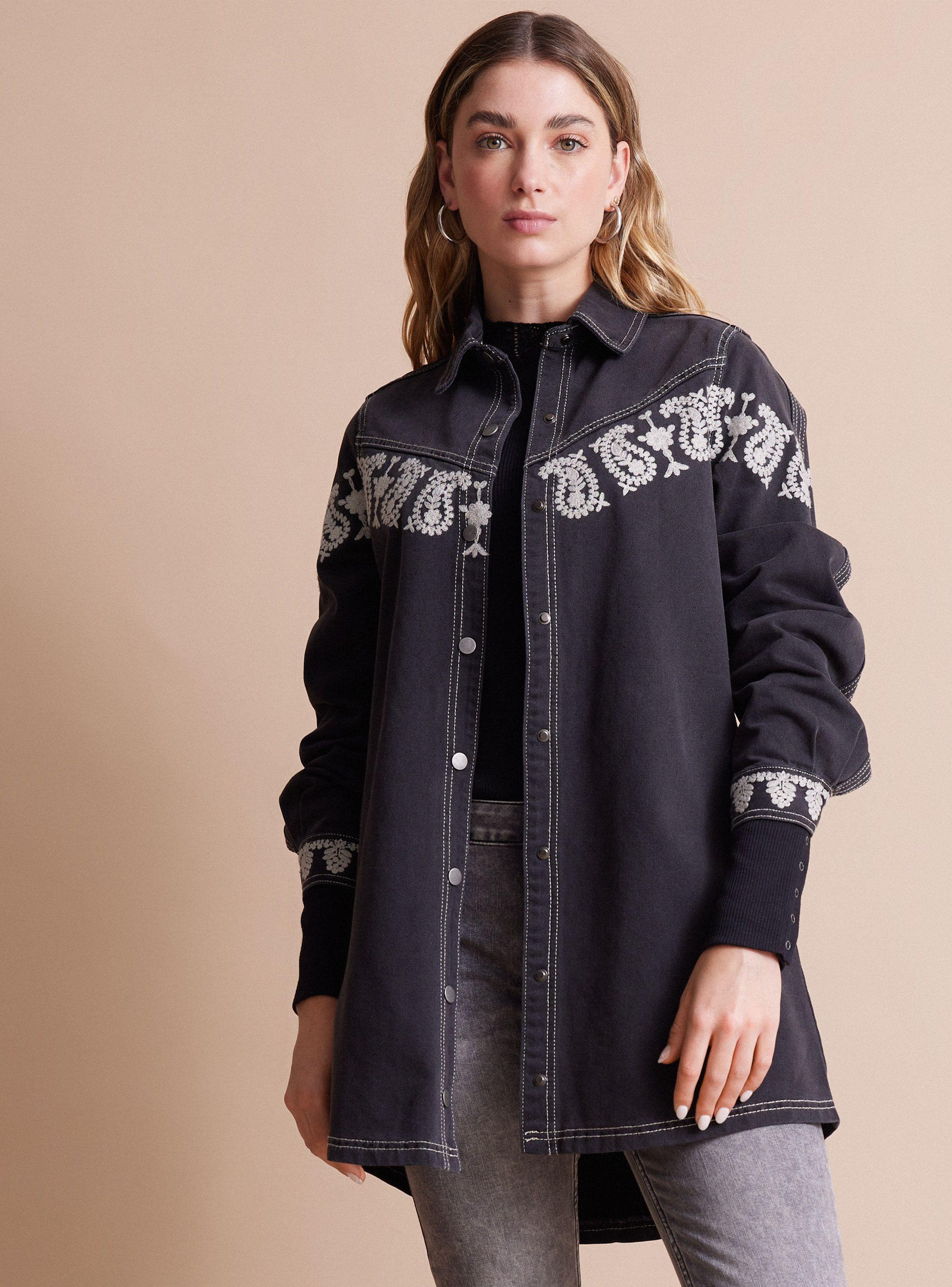 Chaqueta Con Aplicación De Bordado-0