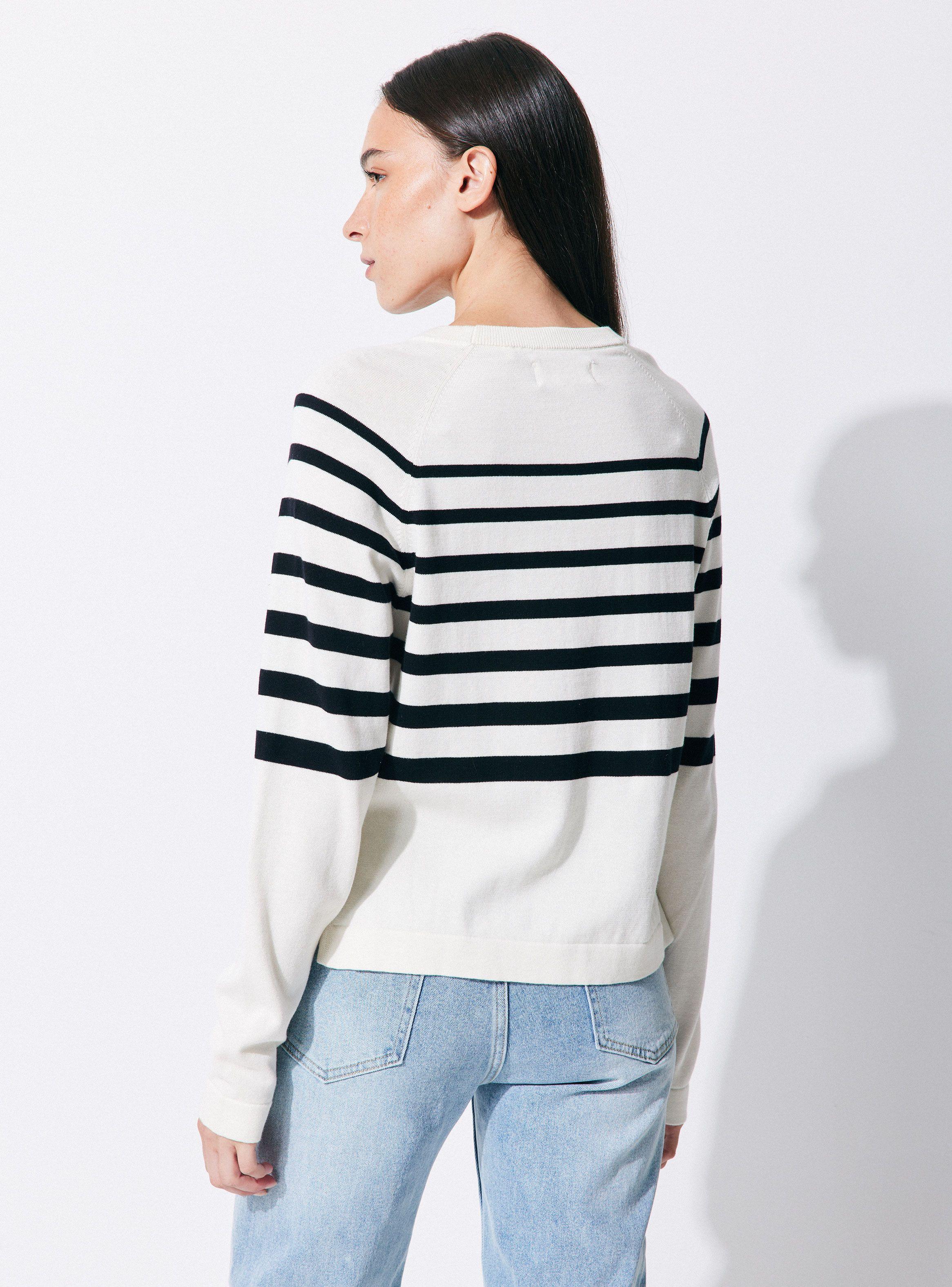 Sweater Rayado con Abertura al Costado-1