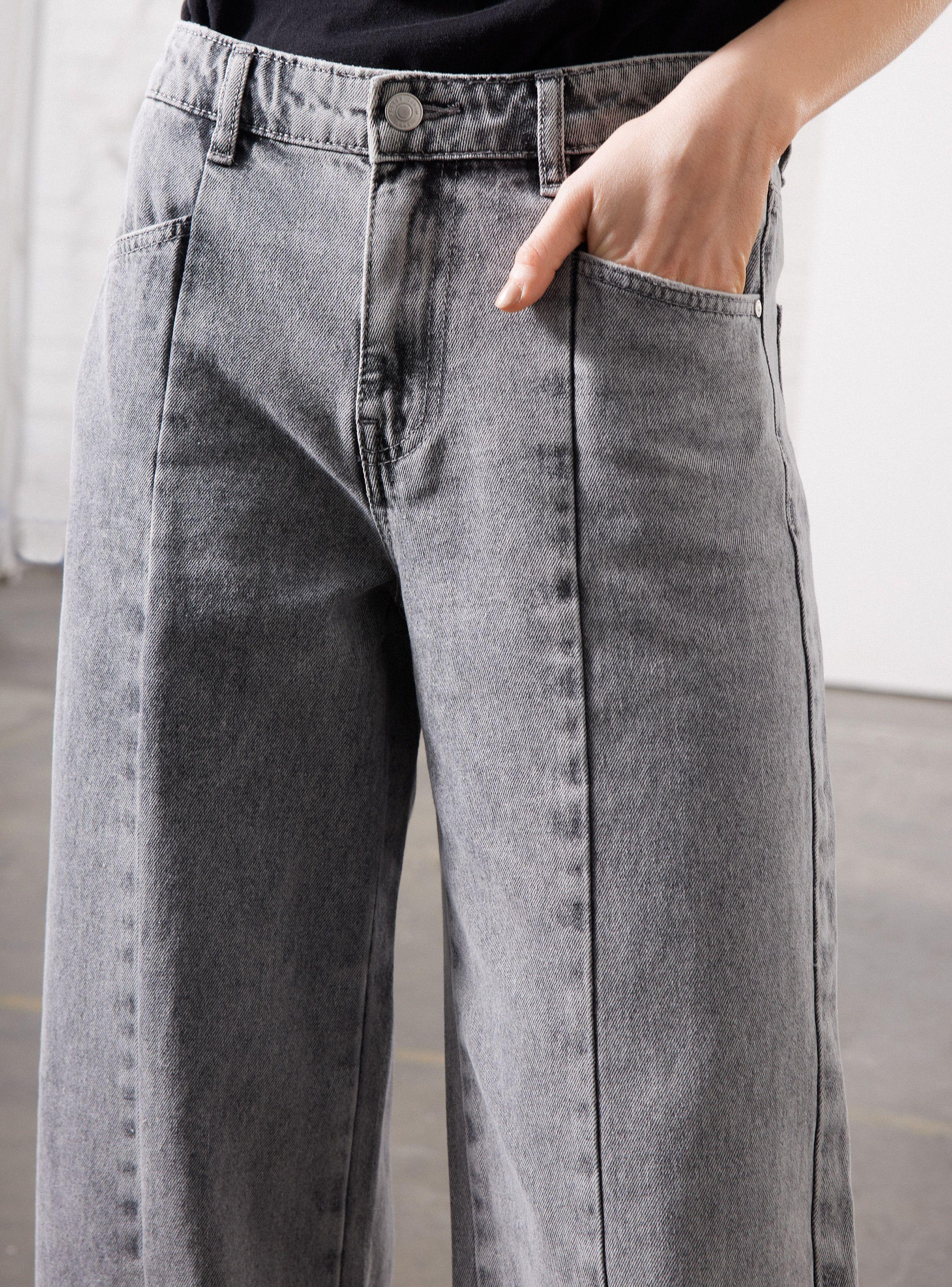 Jeans Straight Tiro Medio con Corte Delantero-2