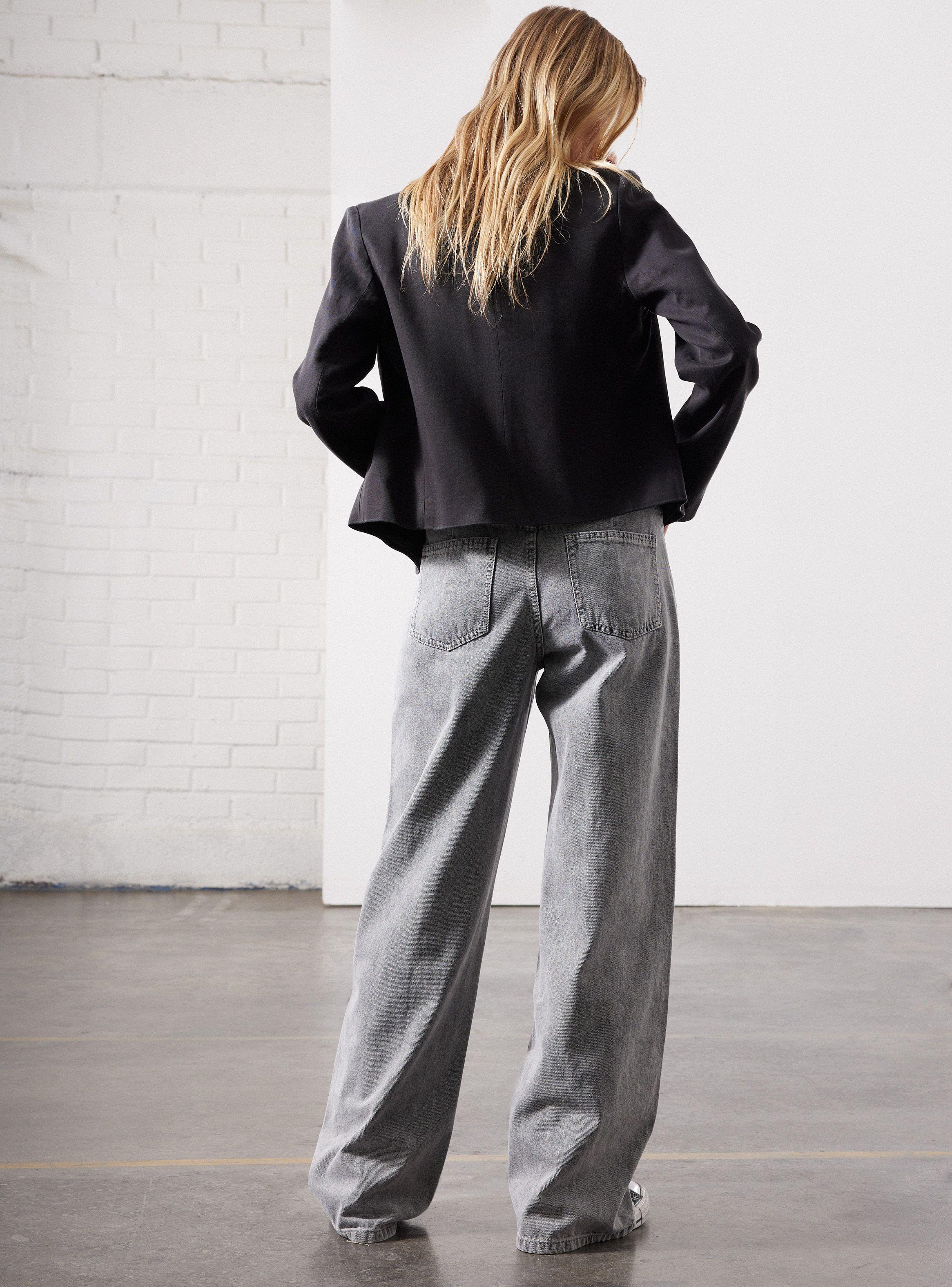 Jeans Straight Tiro Medio con Corte Delantero-5