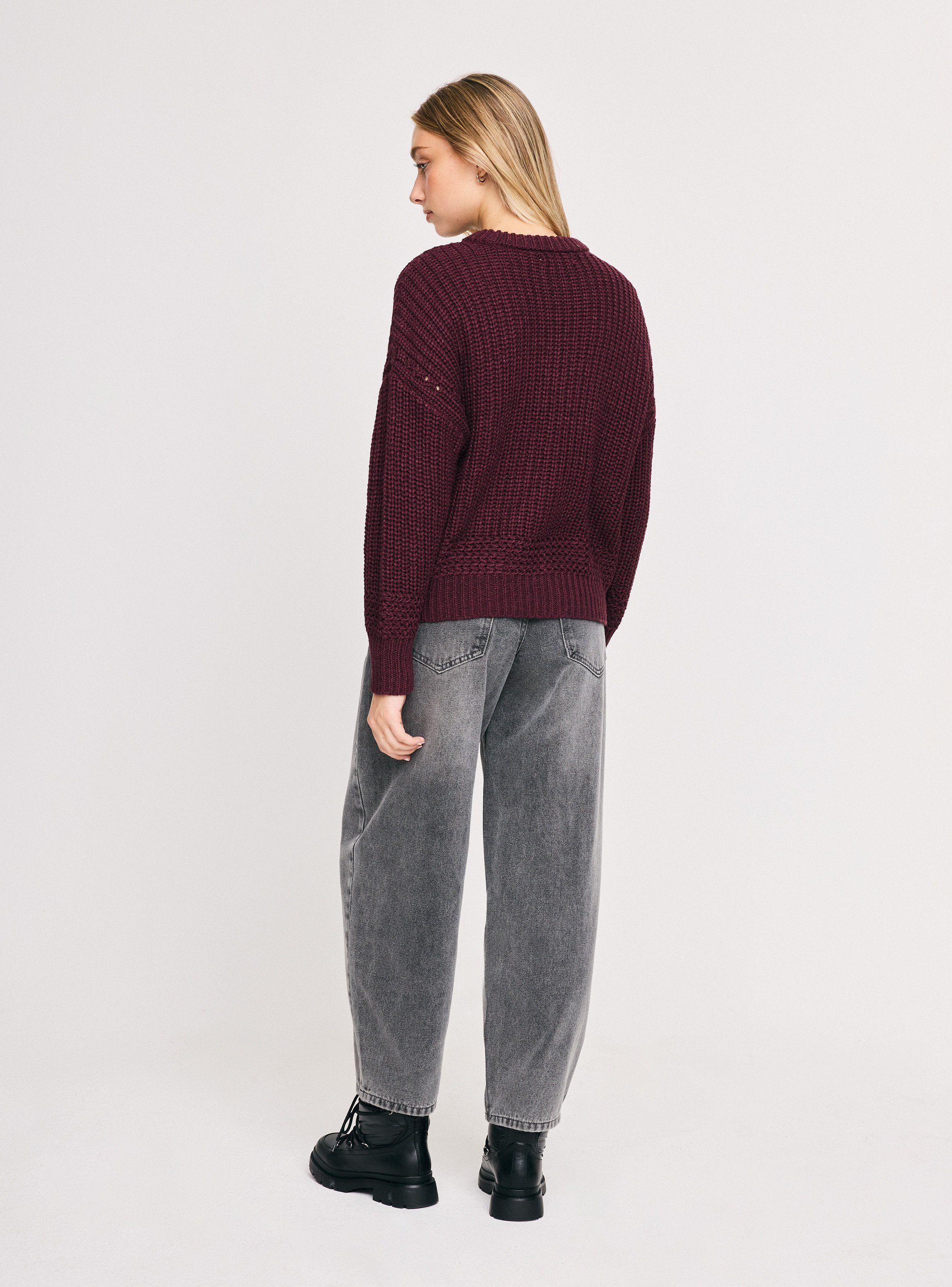 Sweater Cuello Redondo Calado-5