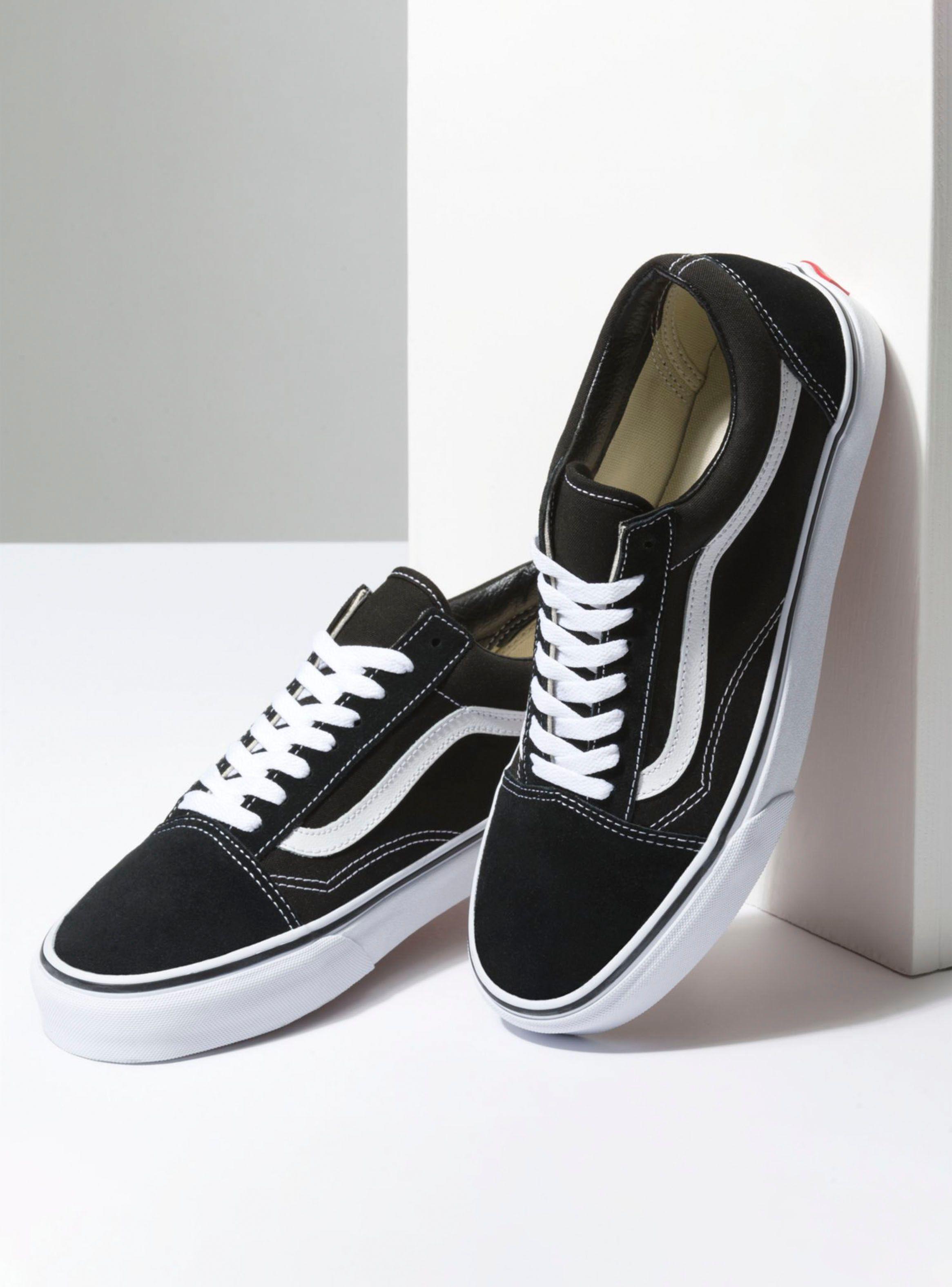 Zapatilla Urbana Canvas Ua Old Skool Mujer-2