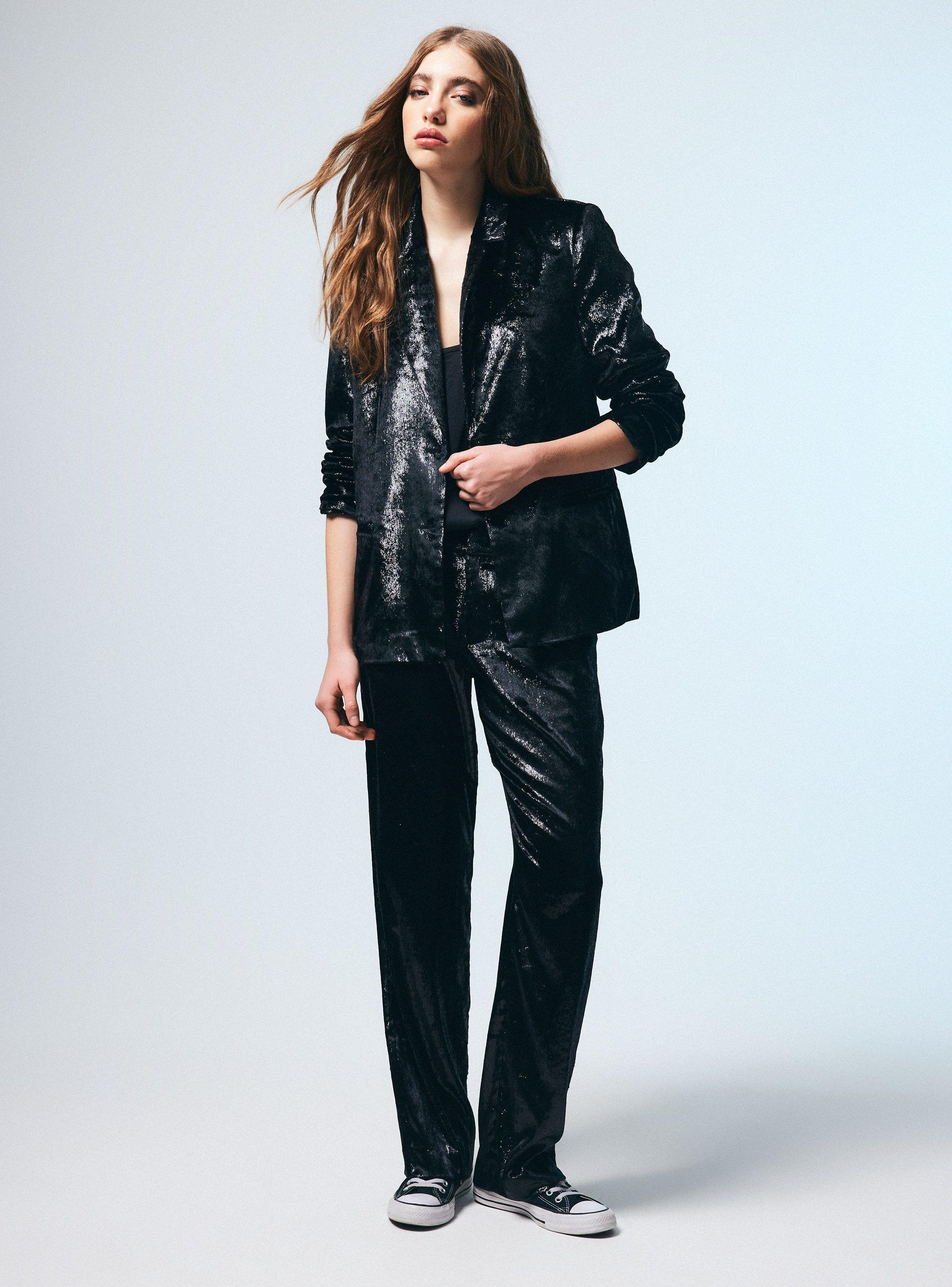 Blazer Efecto Terciopelo Brillante-4
