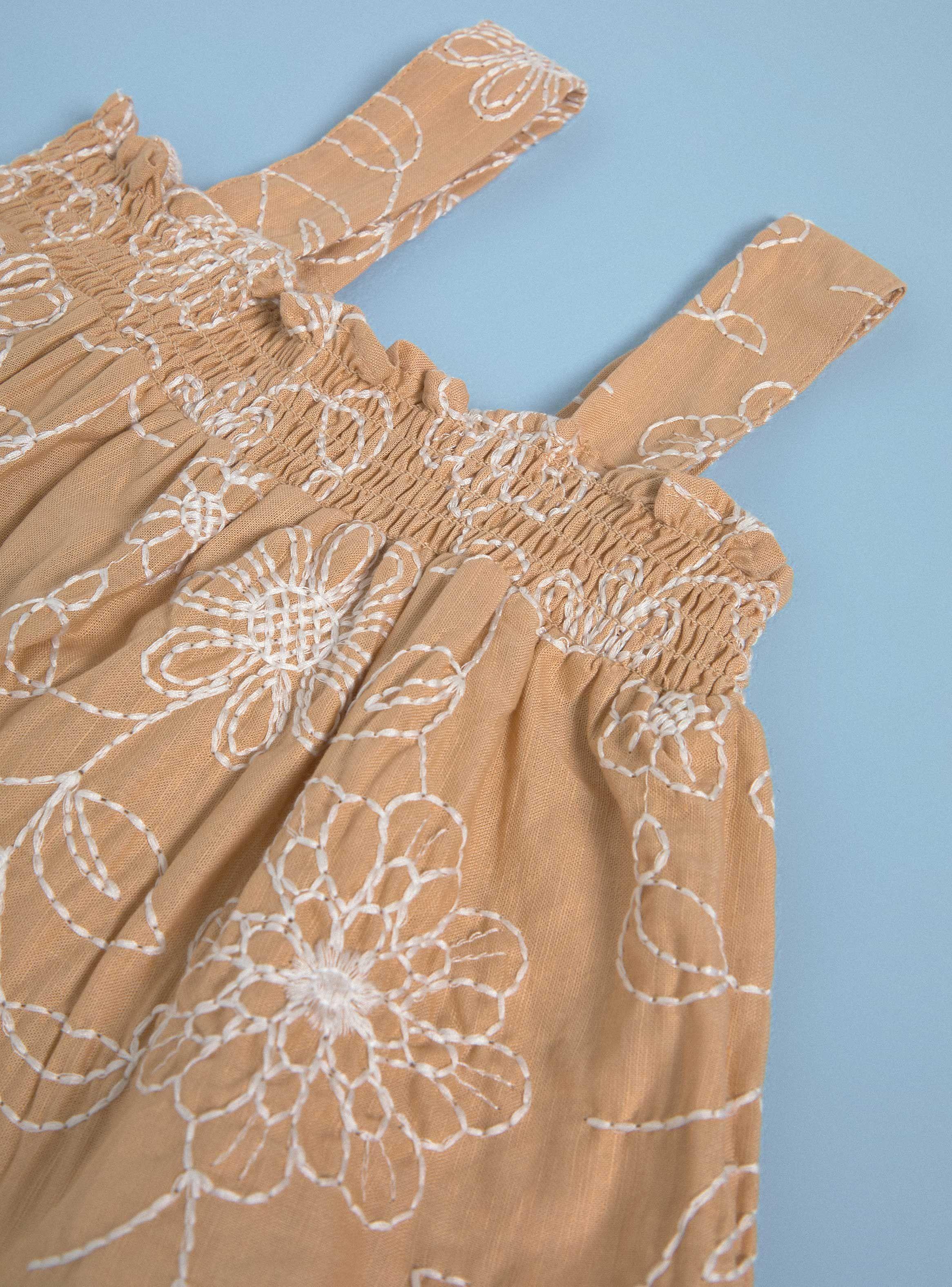 Blusa Bordada con Volantes sin Mangas-4