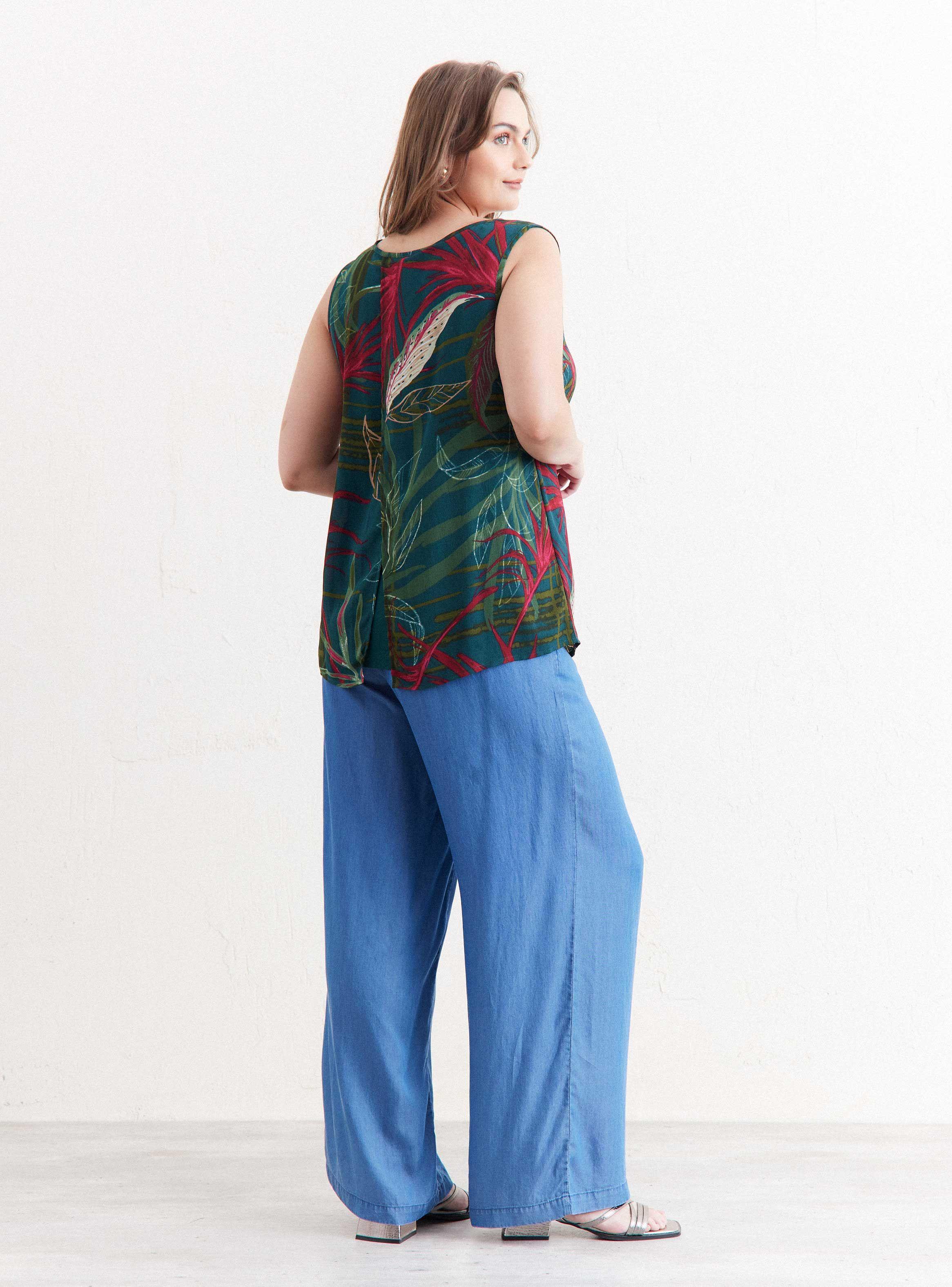 Blusa Doble Capa con Abertura al Centro-5