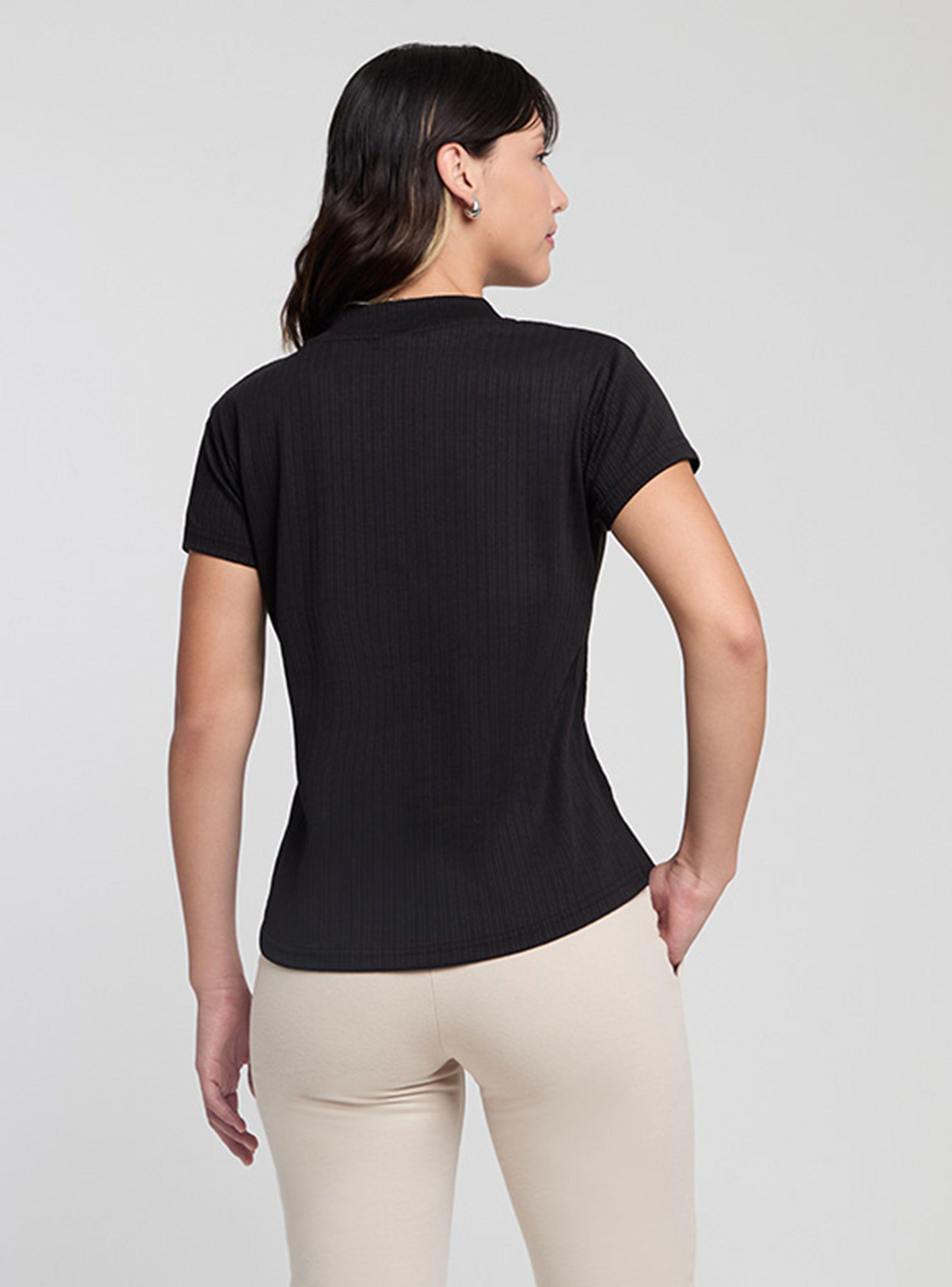 Polera Graphic Liz Cuello V-1