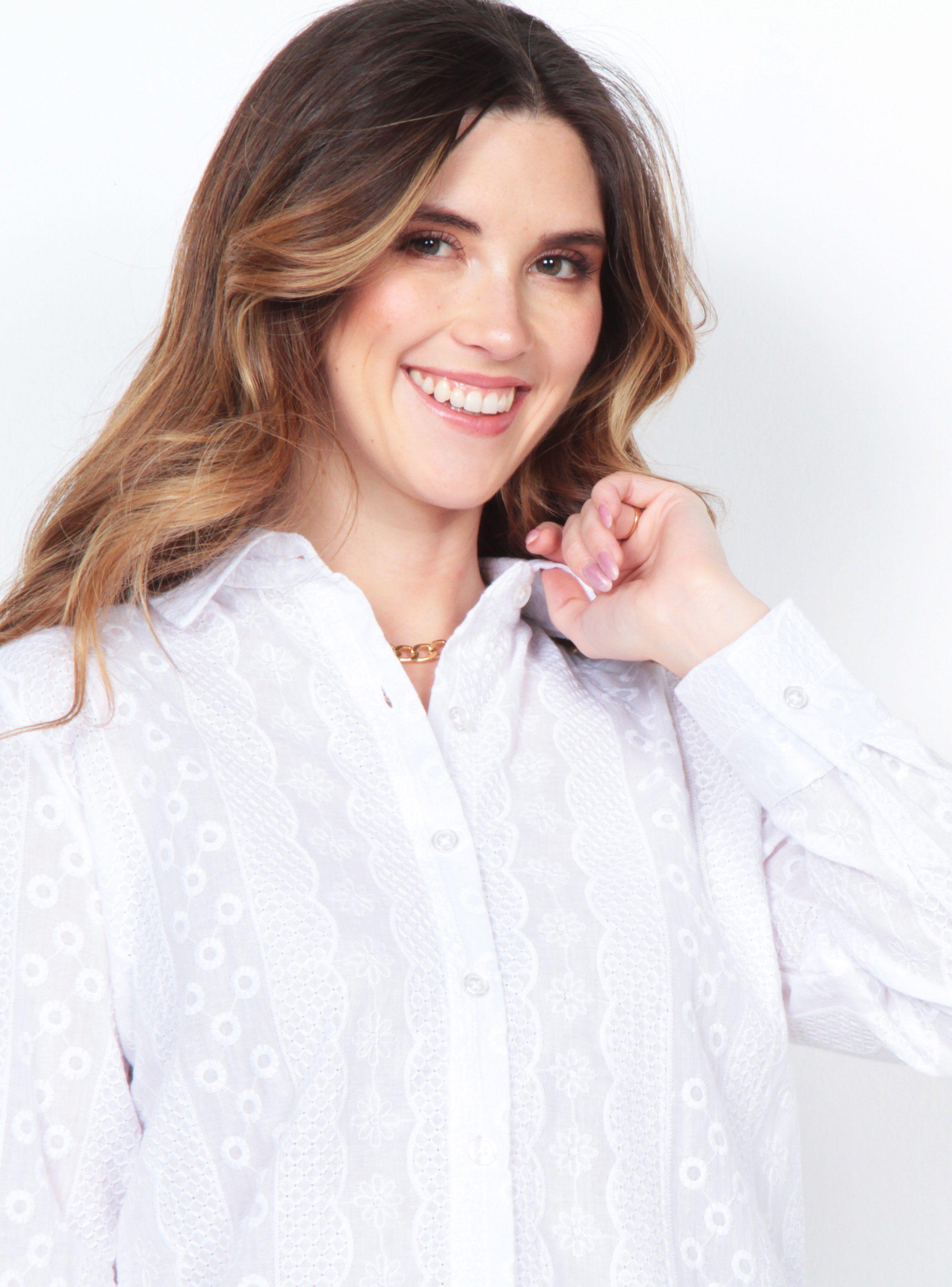 Blusa Manga Larga Brodery Abotonada en Delantero-2