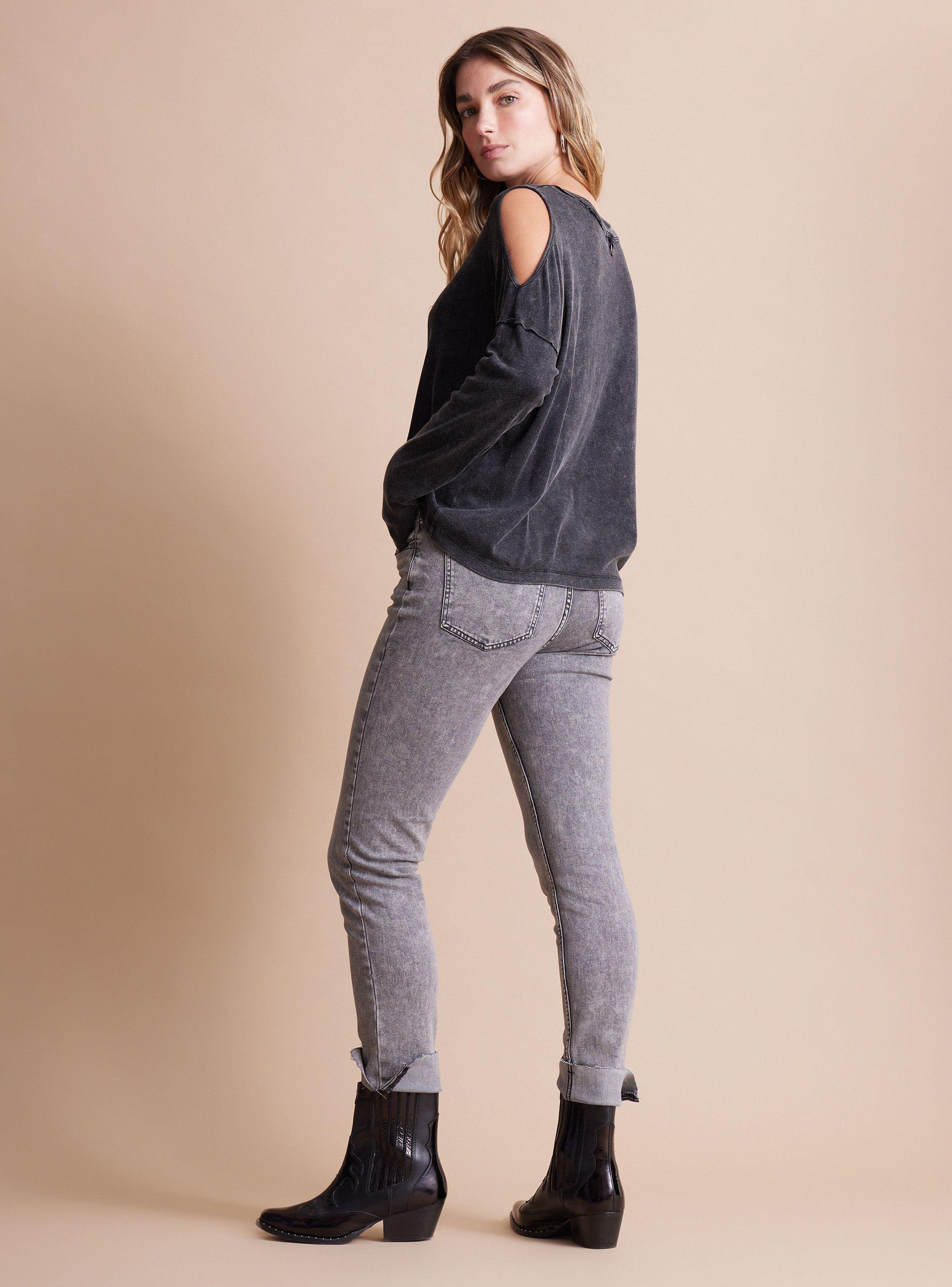 Polera Cut Out en Hombros-5