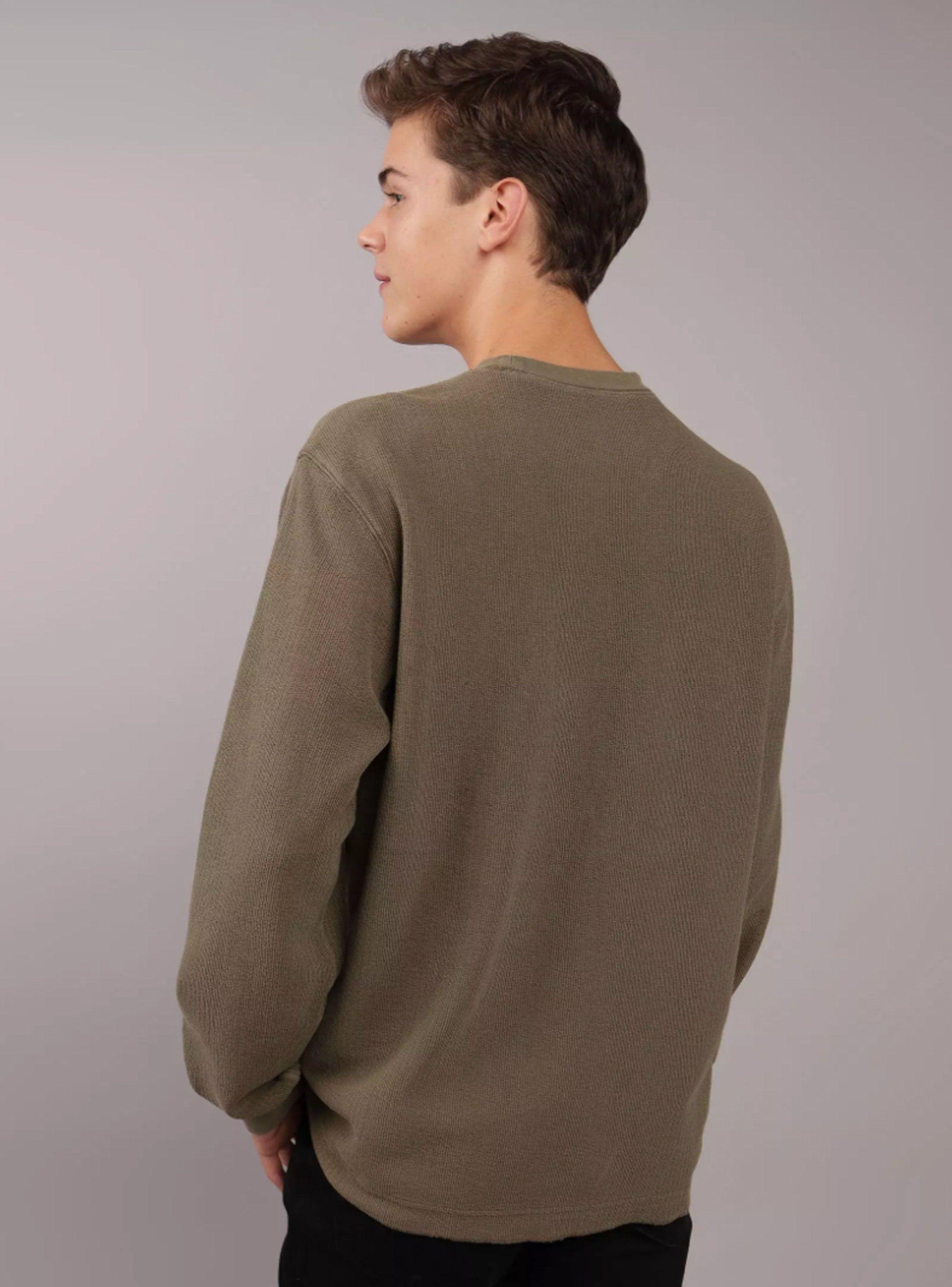 Polerón AE Liso Detalle en Cuello-1