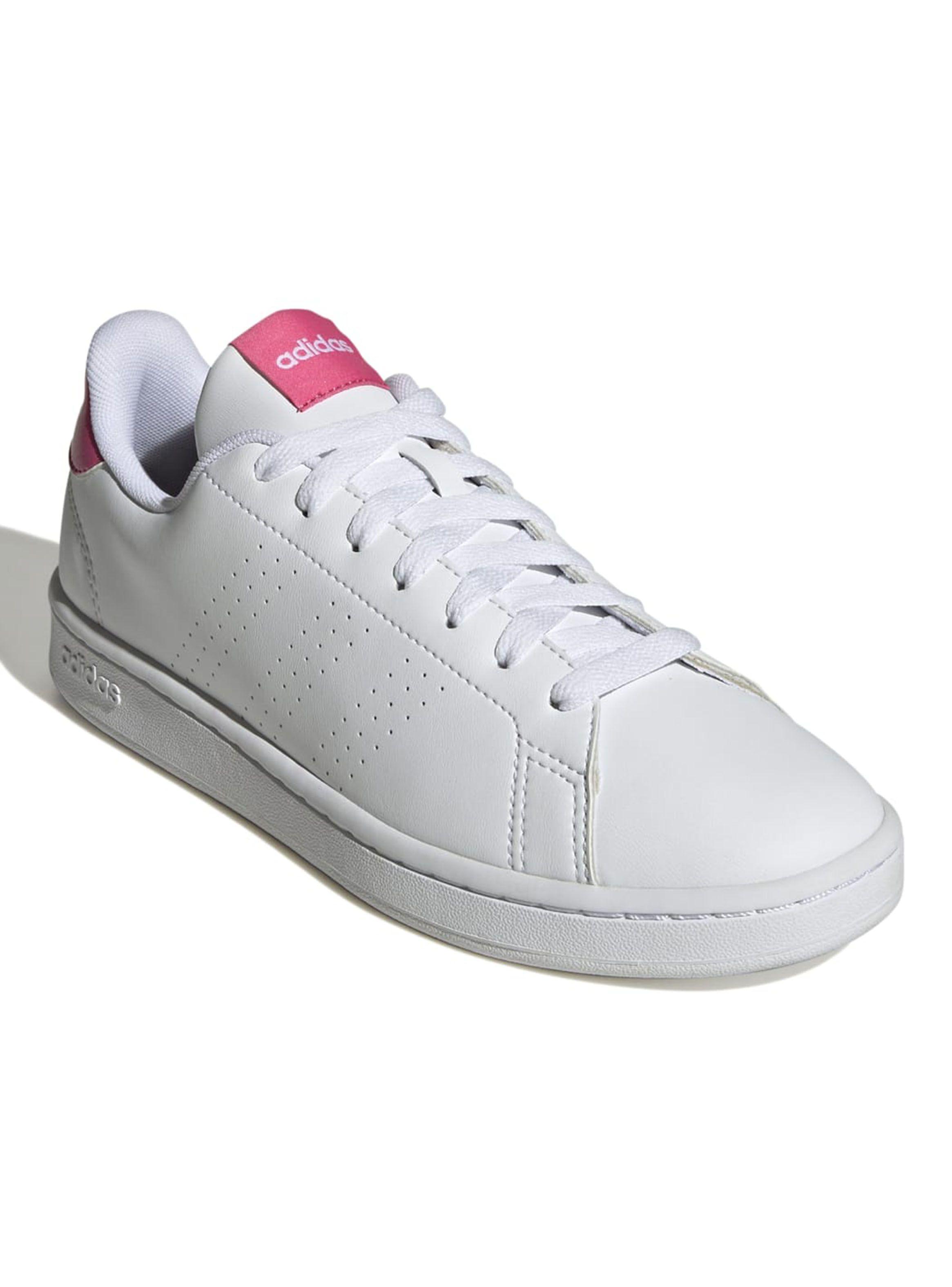 Zapatilla Urbana White Advantage Mujer-1