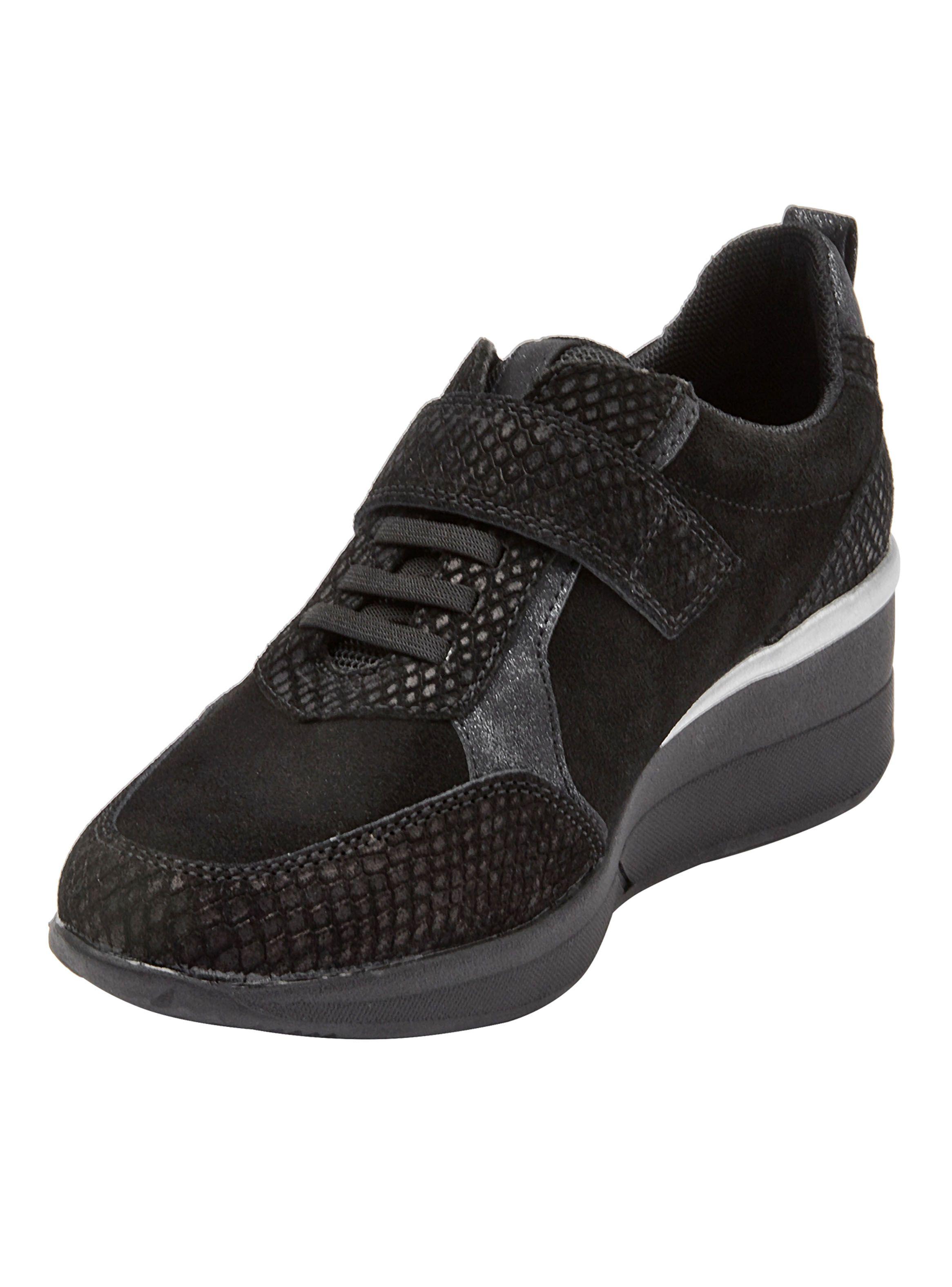 Zapatilla Urbana Cuero J080 Mujer-3
