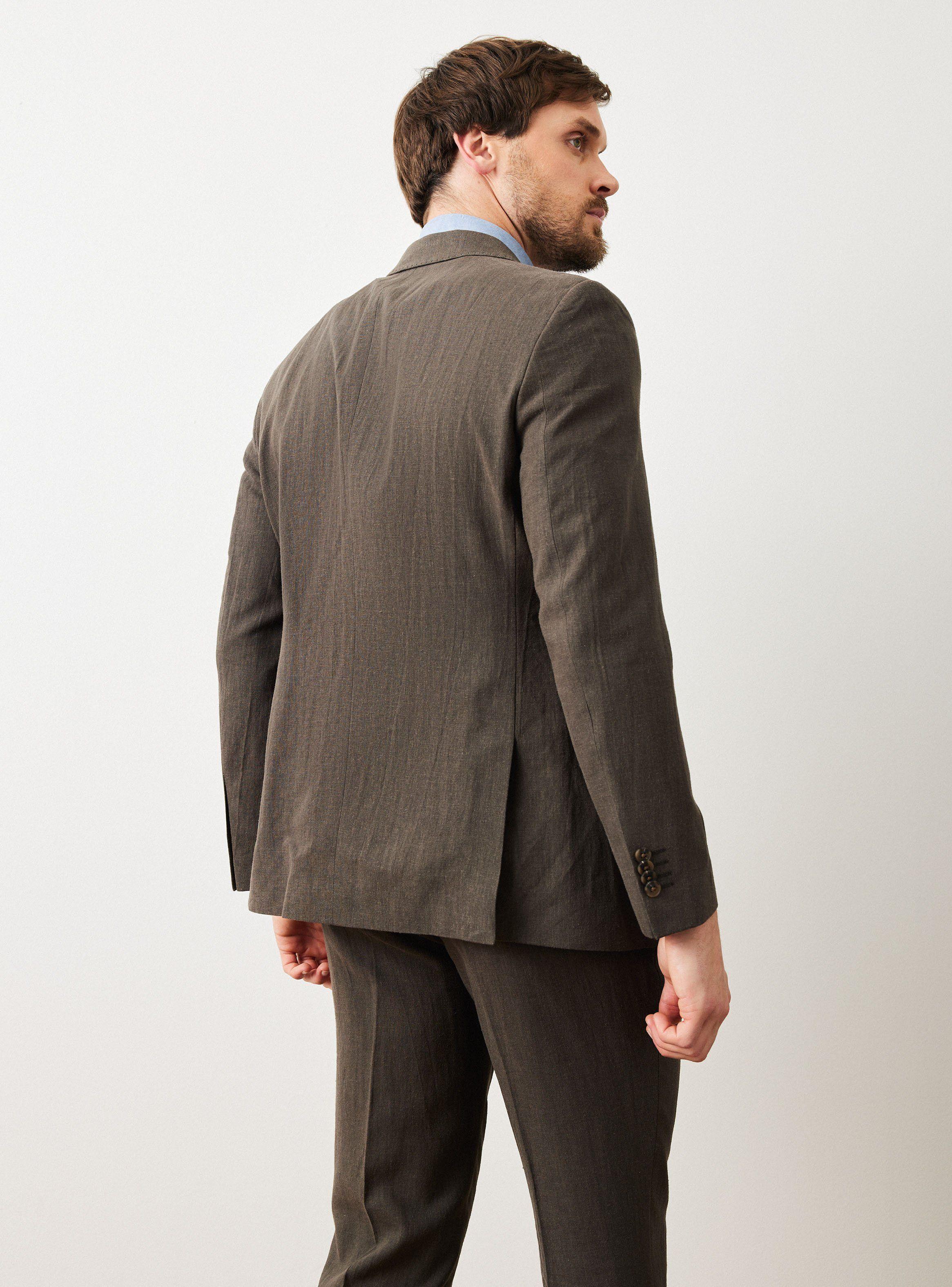 Traje Recto Confeccionado en Lino-1