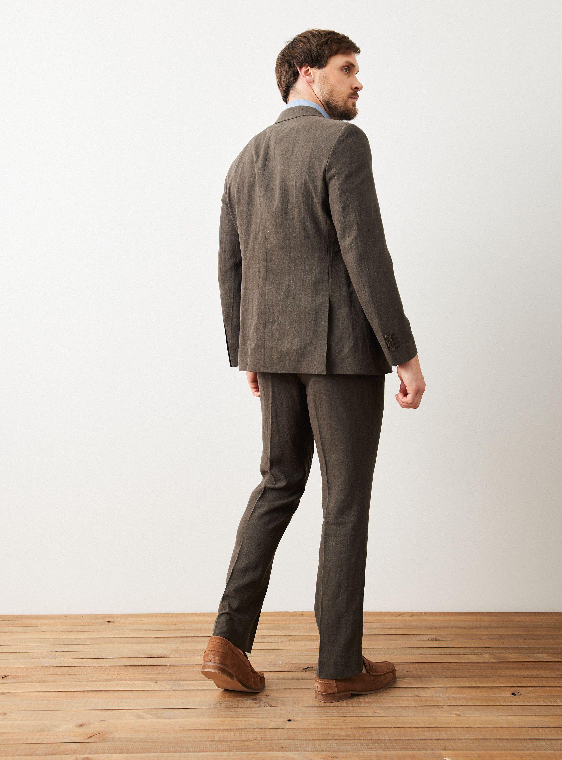 Traje Recto Confeccionado en Lino-5