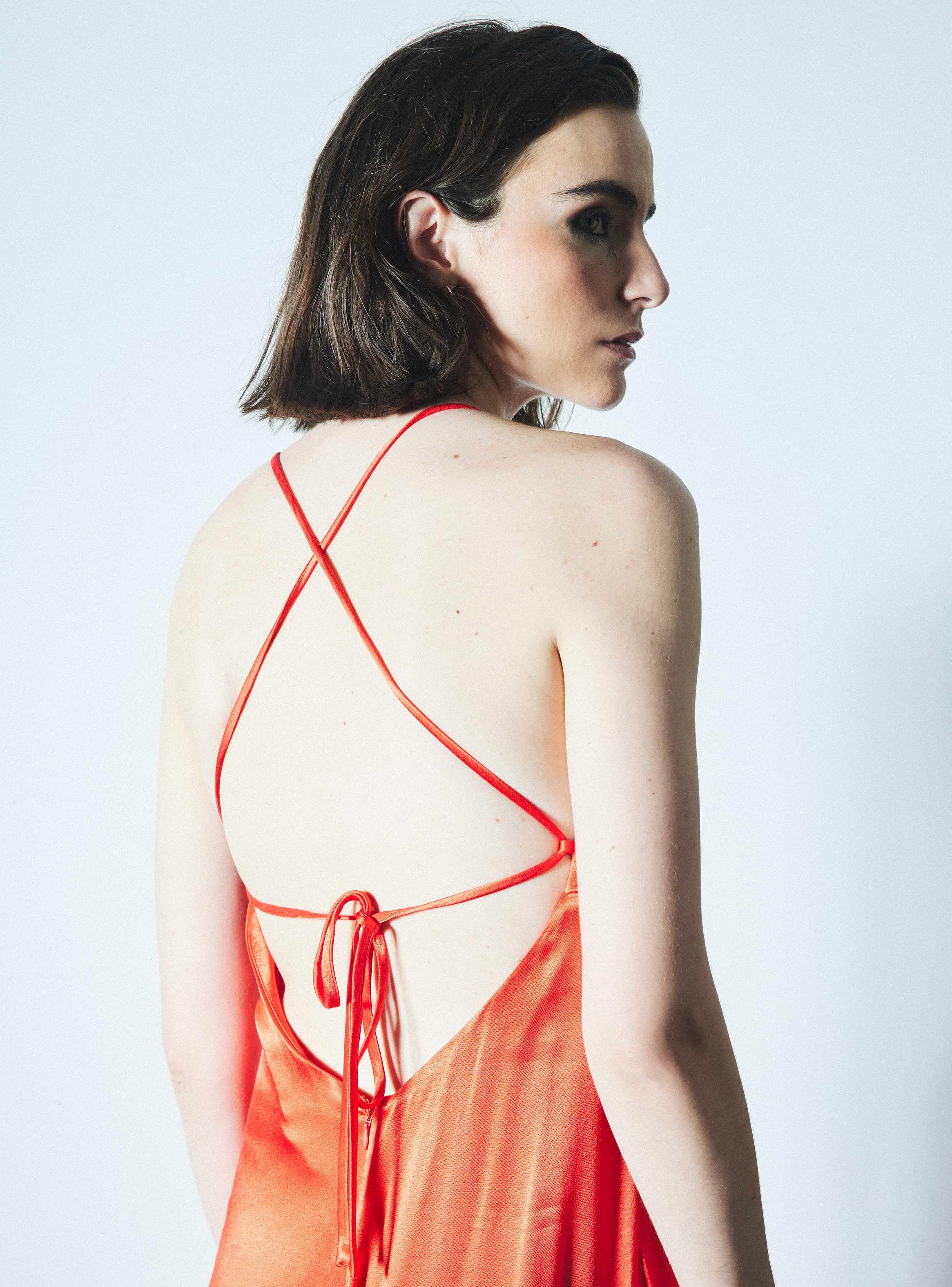Vestido Escote Triángulo y Pabilos-5