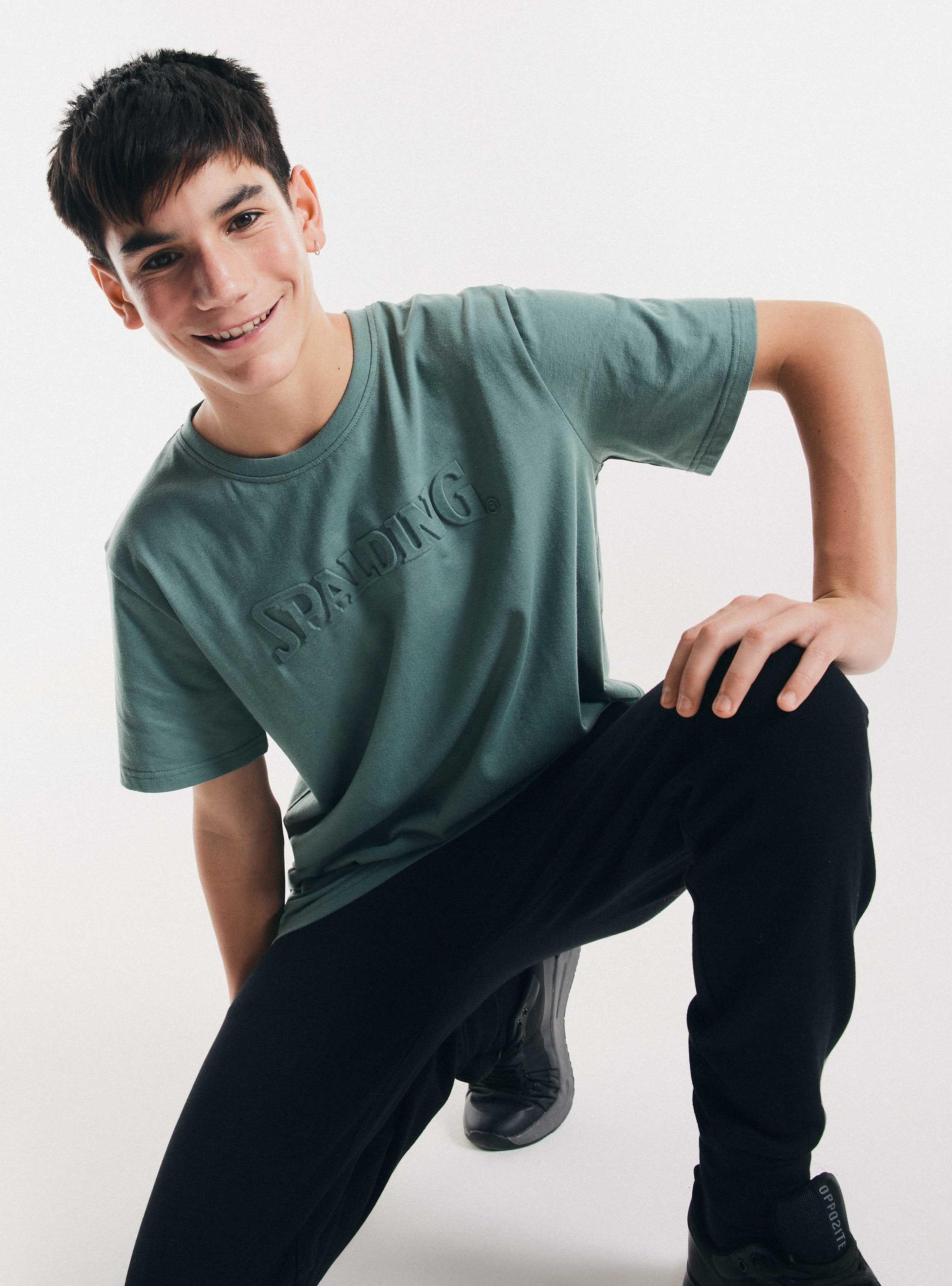 Polera con Logo Sobre Relieve-0
