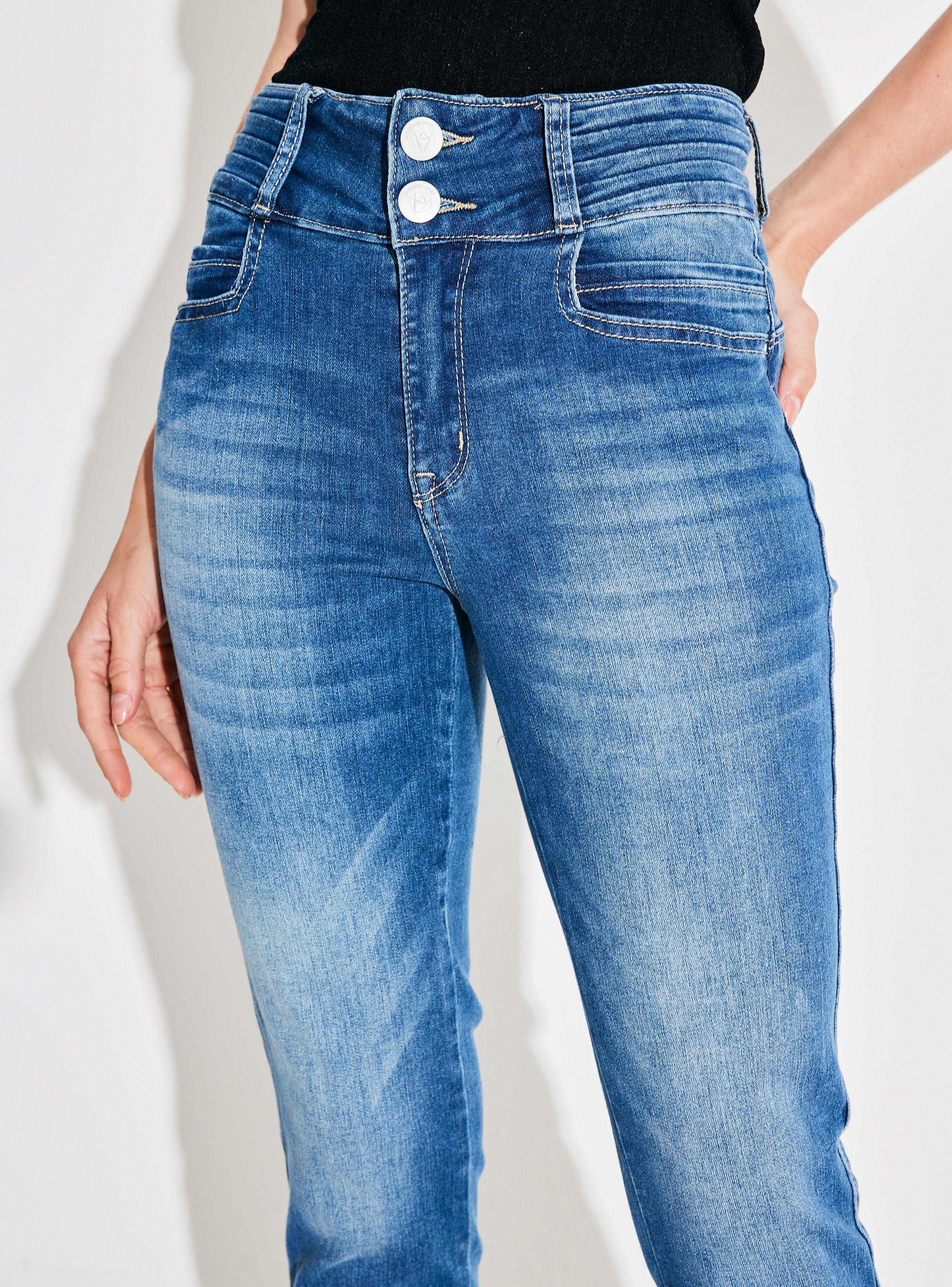 Jeans Push Up Pretina Ancha Bota con Strass-2