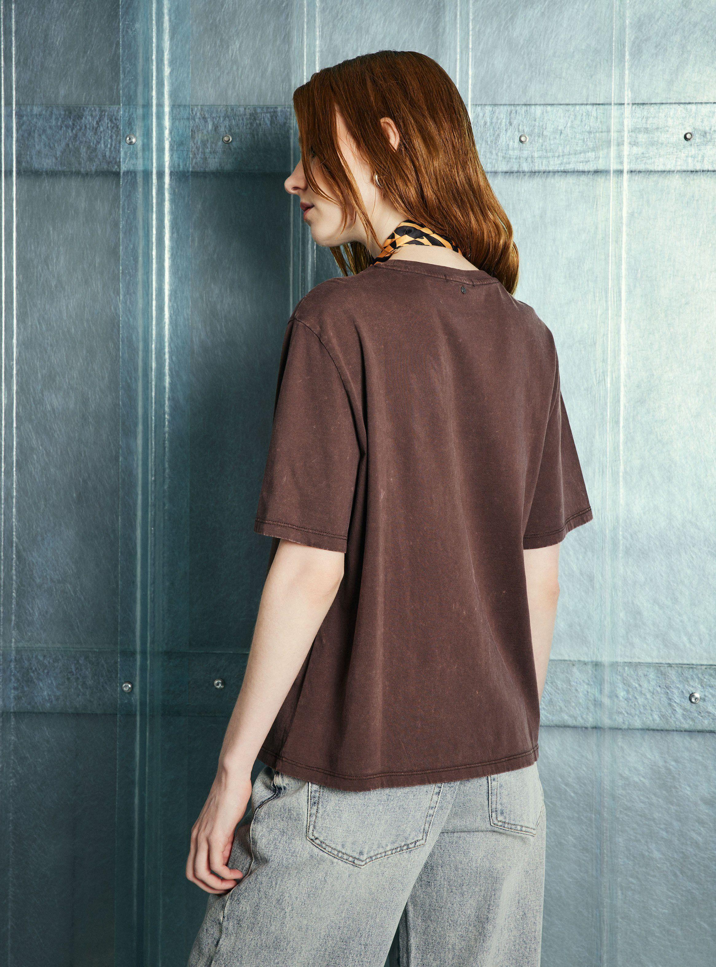 Polera Estampado Frontal Feel-1