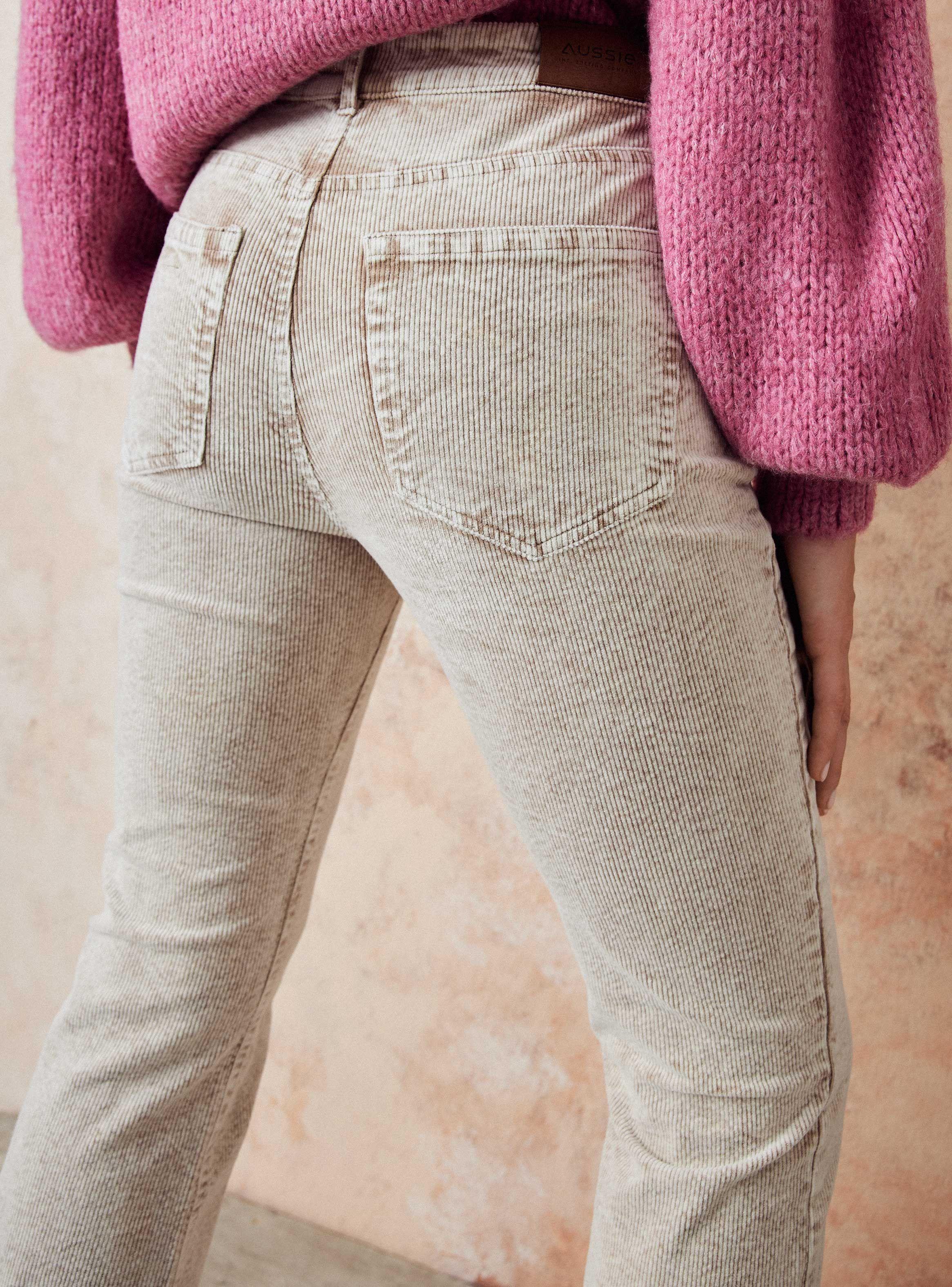 Pantalón Cotele con Lavado-3