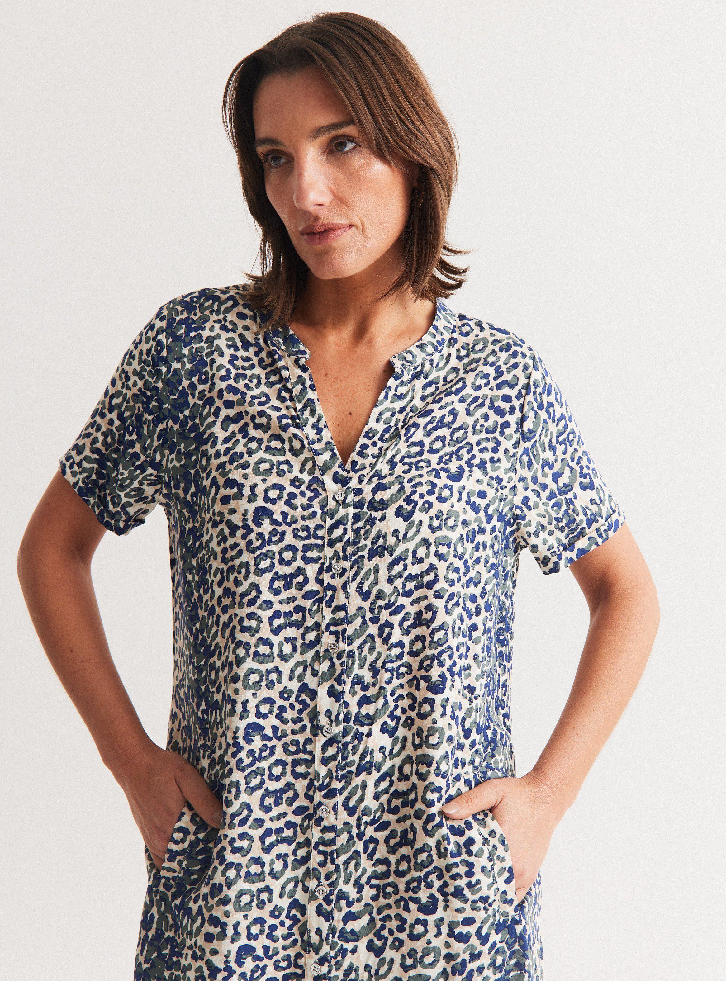 Vestido Camisero Estampado Escote V-2