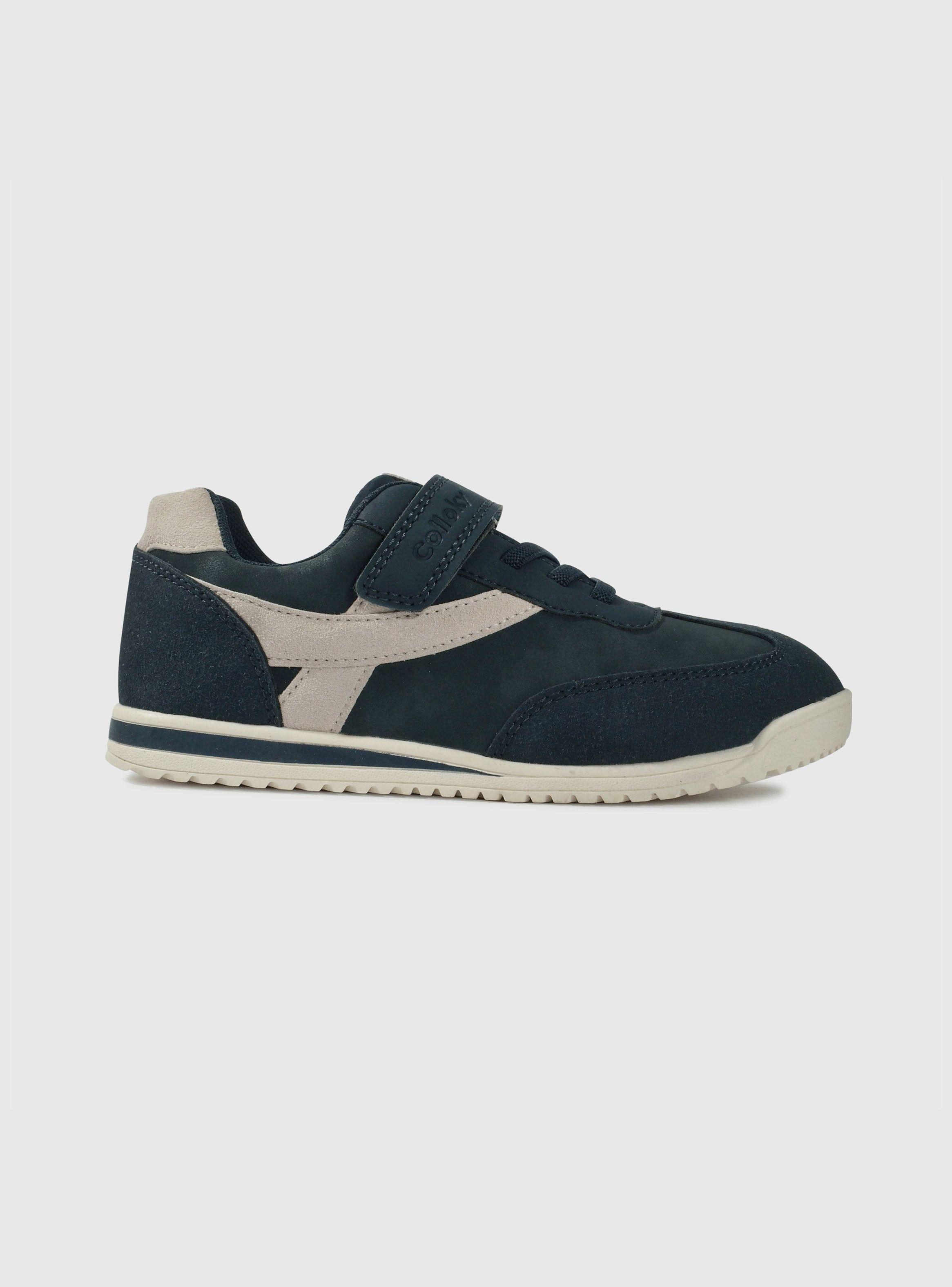 Zapatilla Urbana Logo B57330 Niño-0