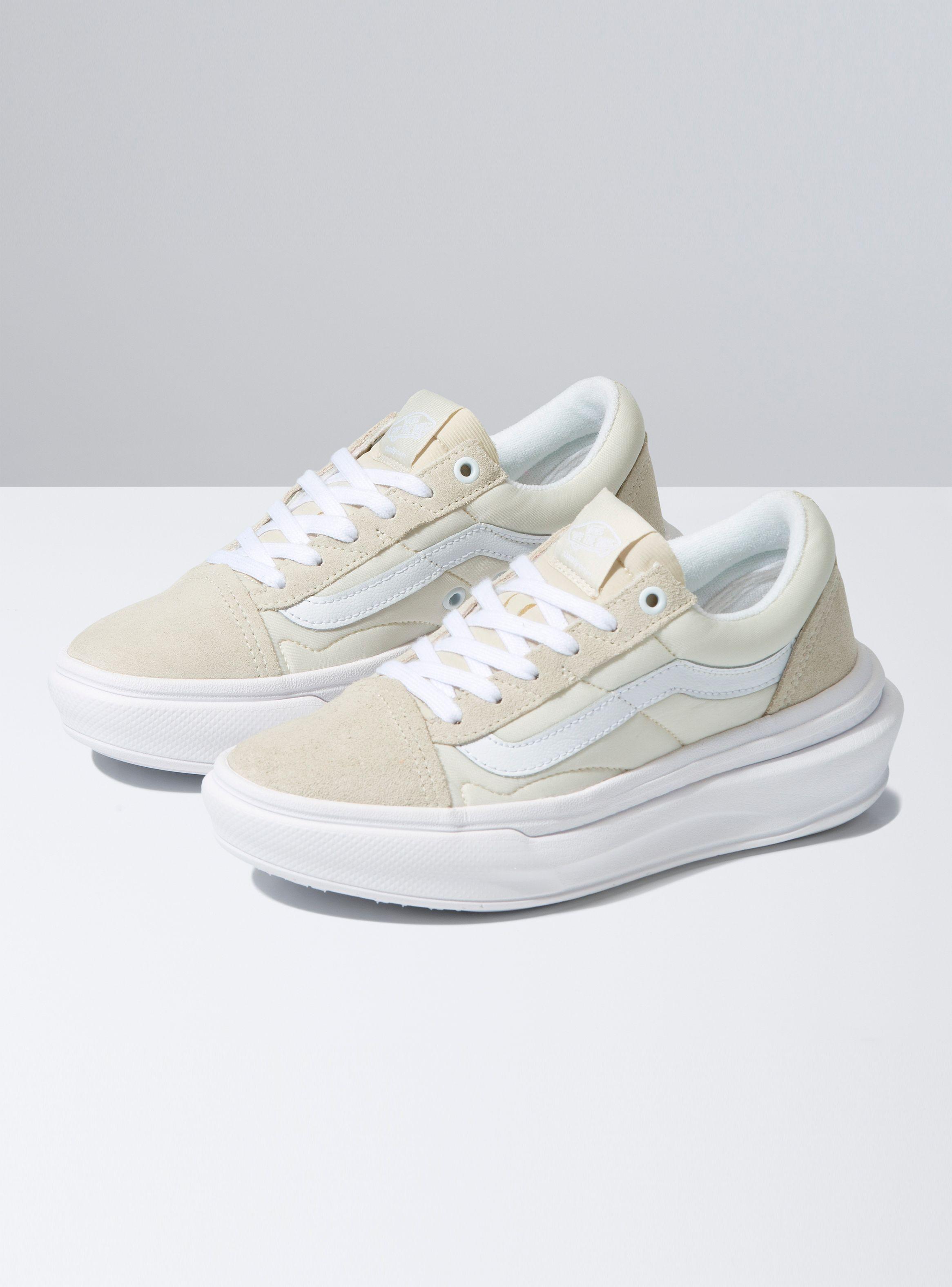 Zapatilla Urbana Cuero Old Skool Overt Mujer-1