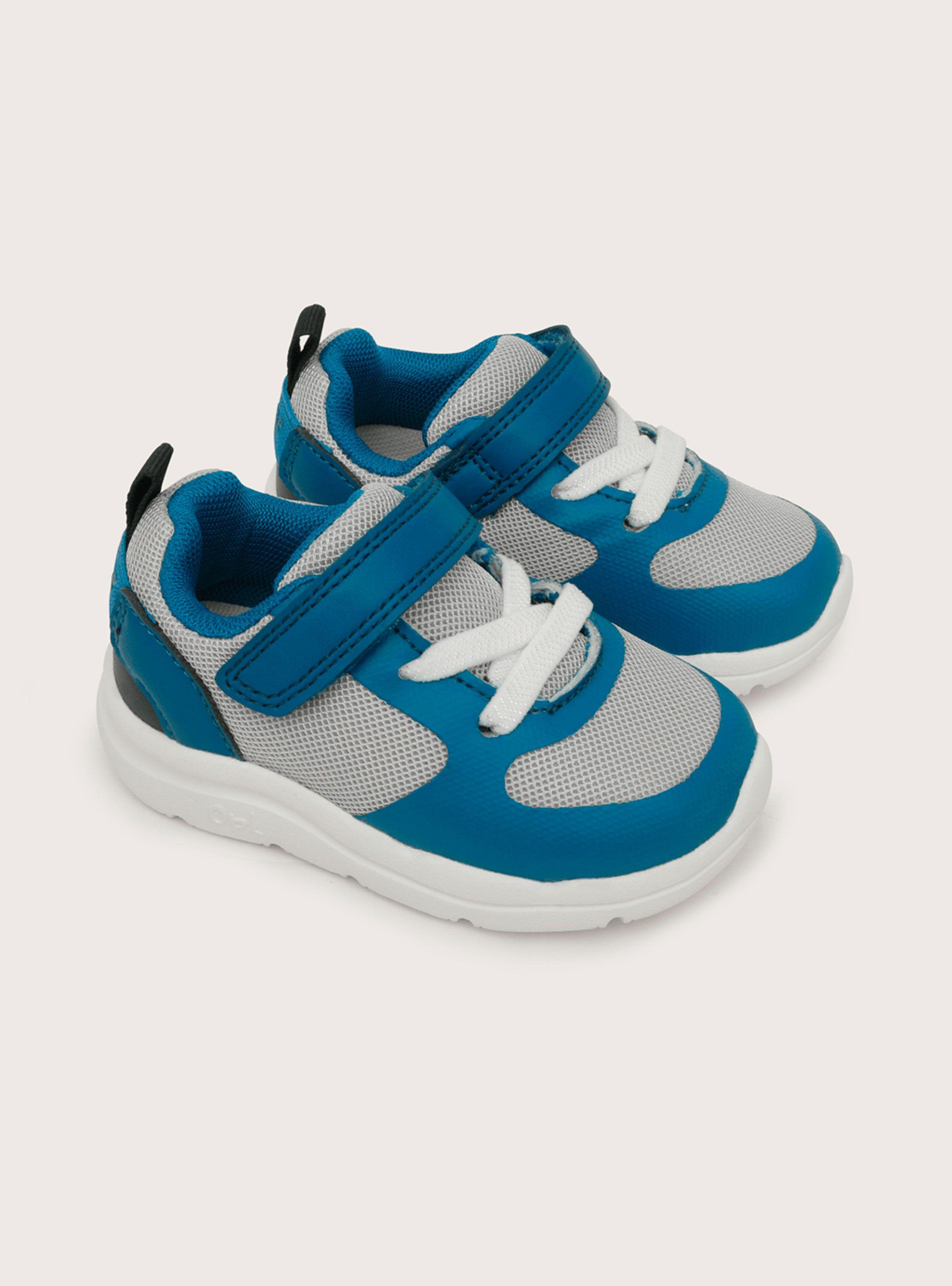 Zapatilla Urbana Liv Cierre Velcro Elastico Trasero Niño-1