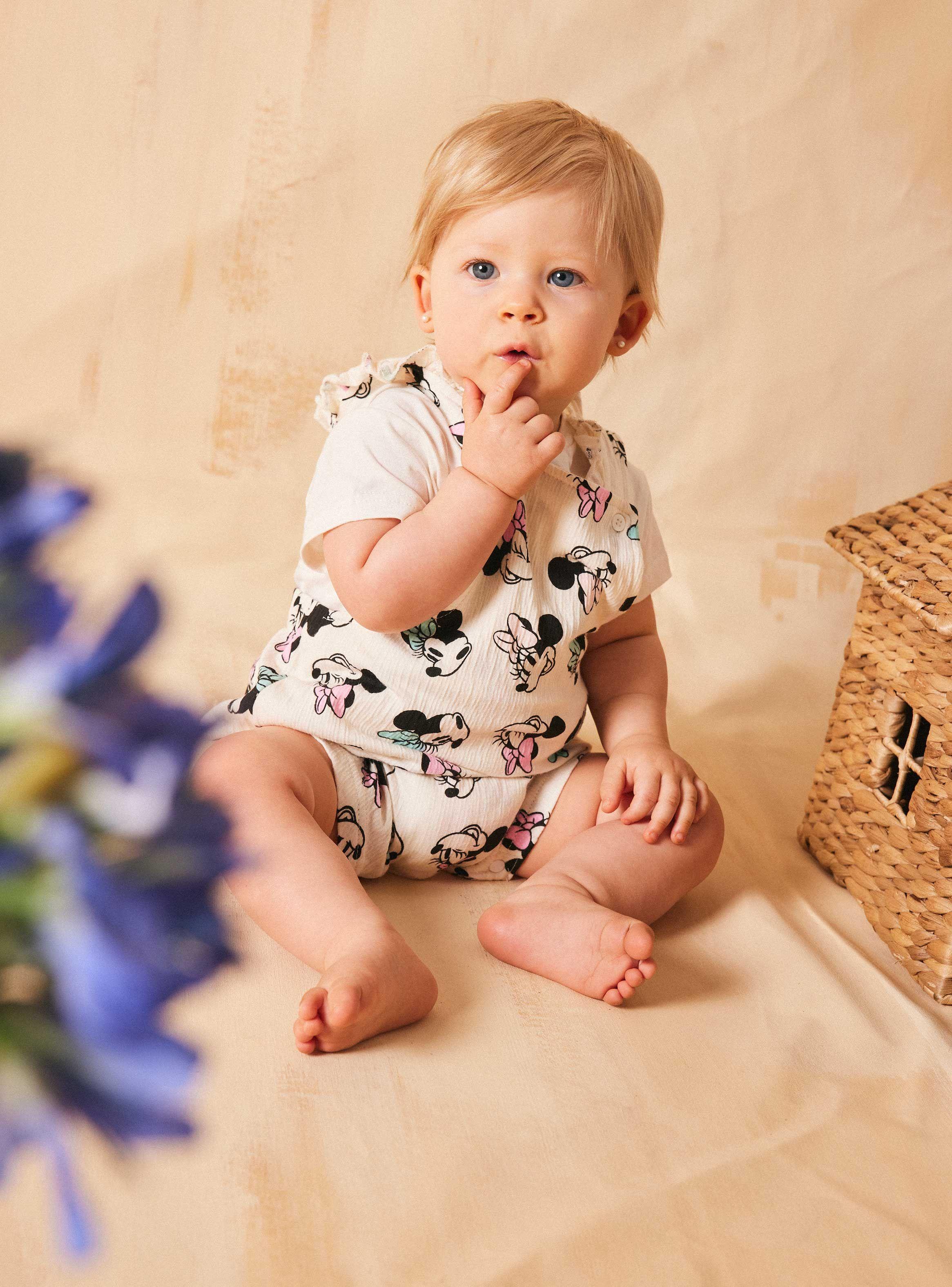 Conjunto Jardinera y Polera Bebé Minnie Disney-0