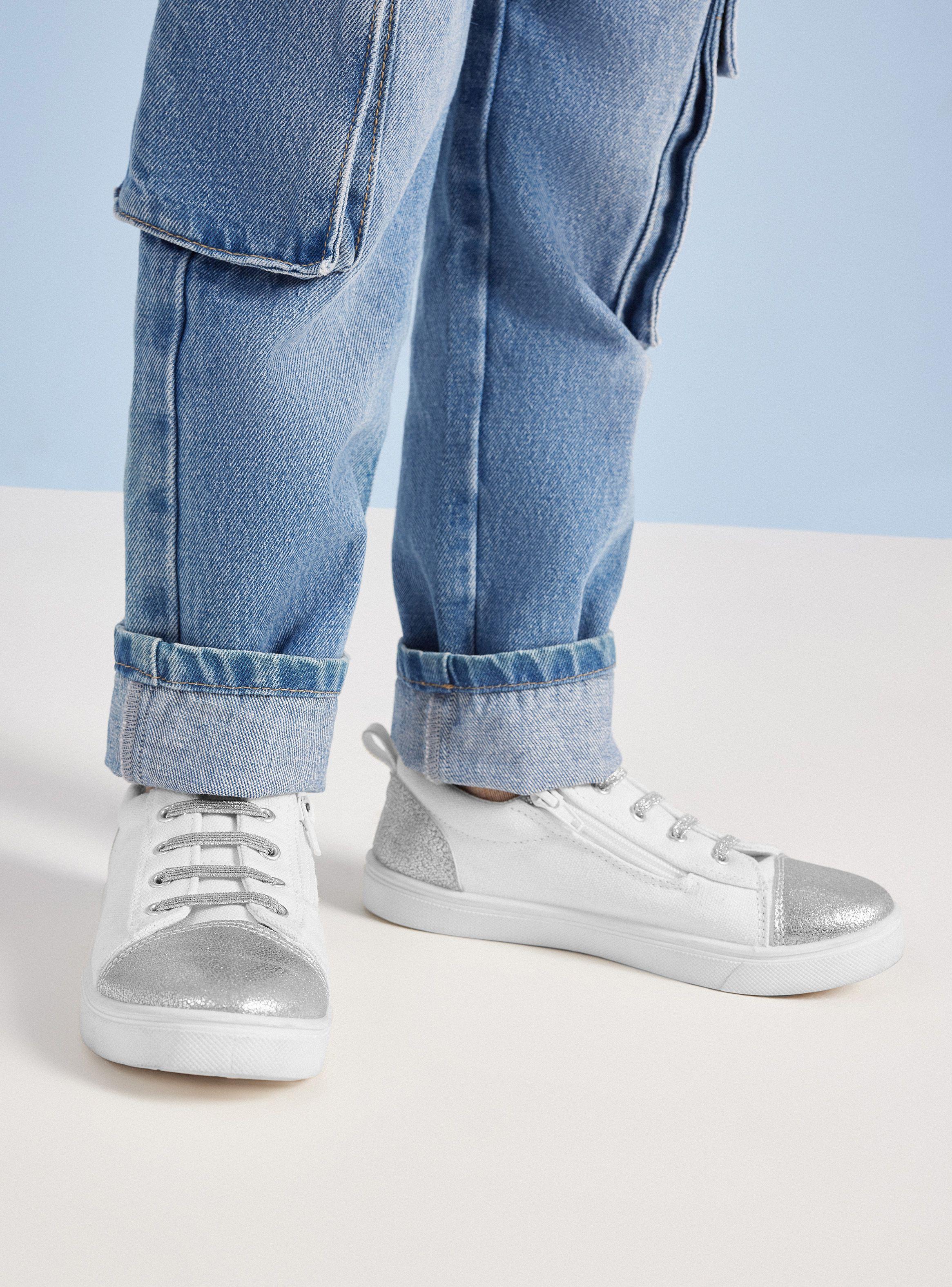 Zapatilla Urbana Básica con Cierre Lateral Unisex-0