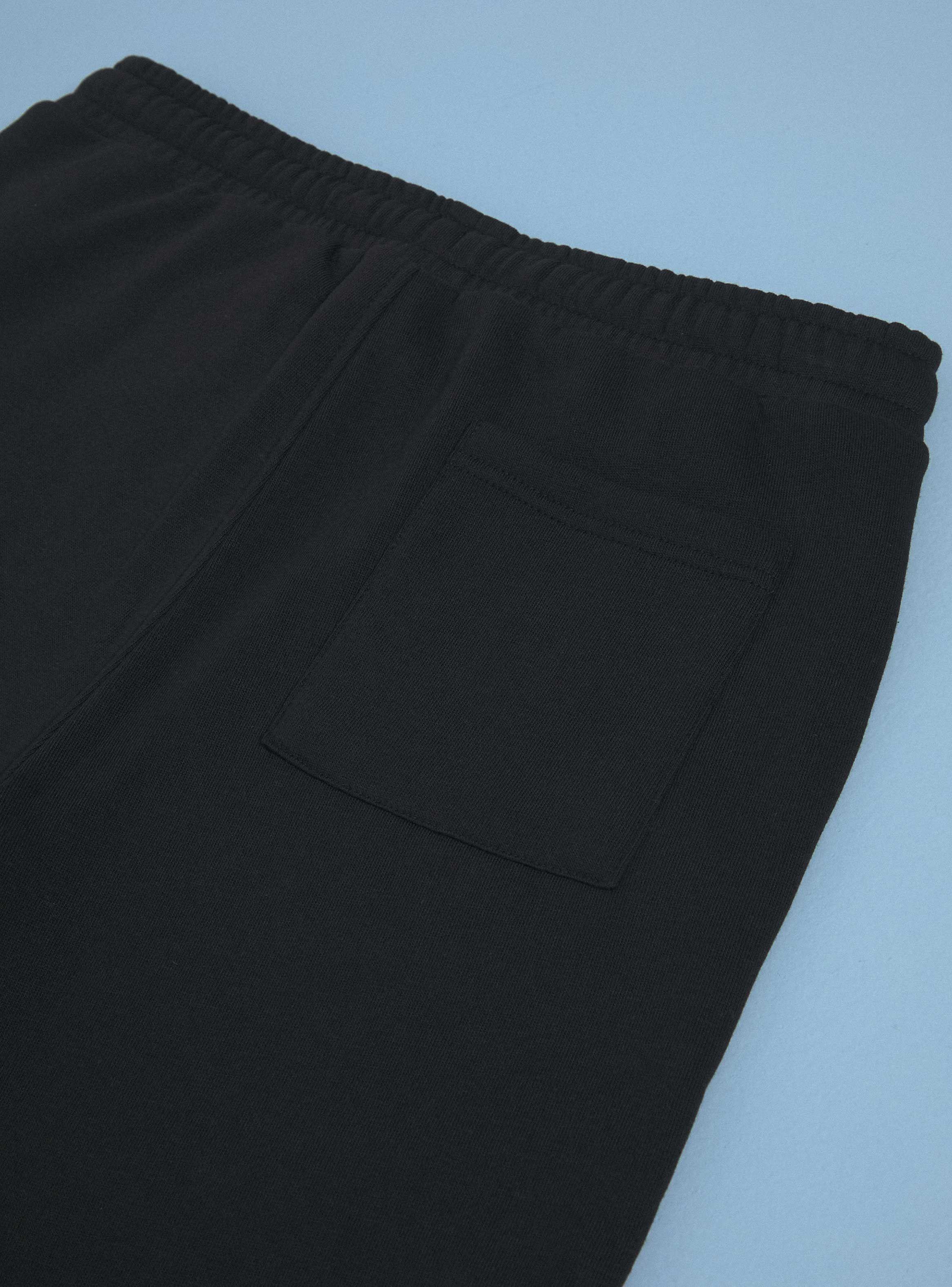 Buzo Focal Print en una Pierna-4